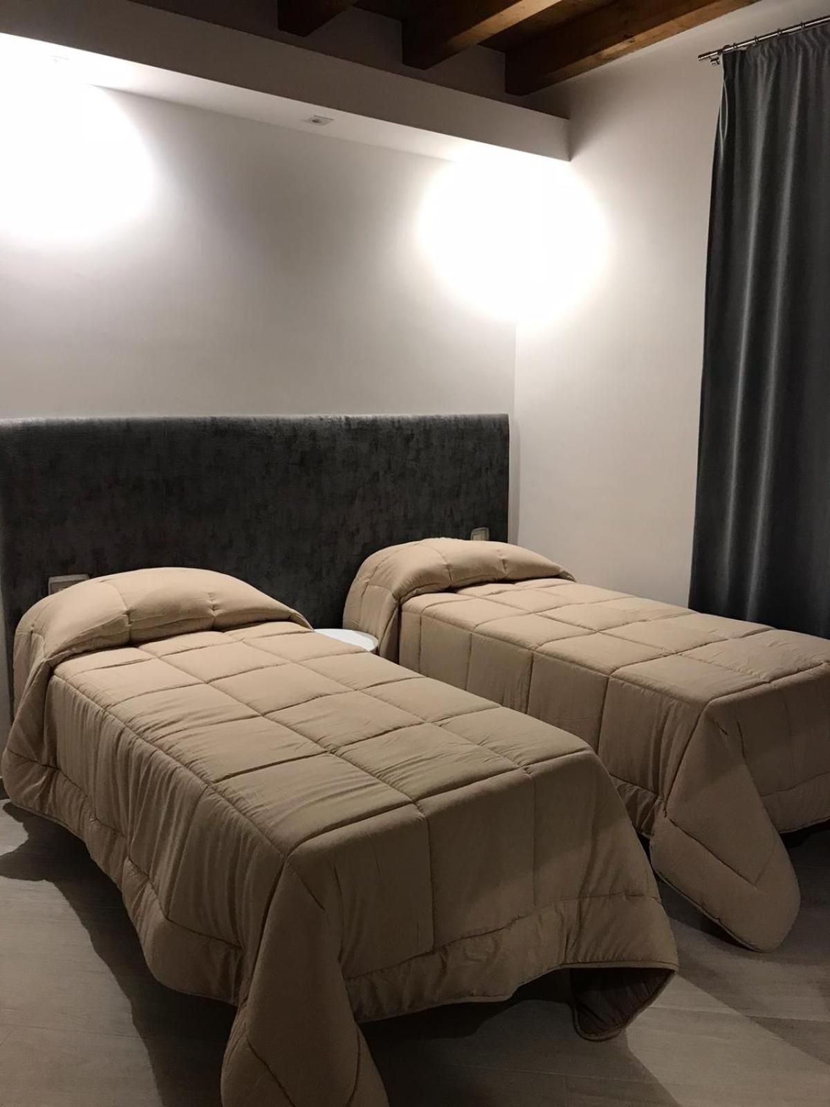 Queen Room with Balcony