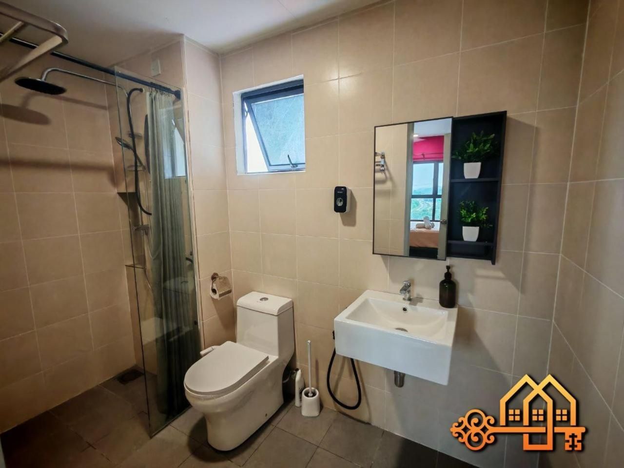 Three-Bedroom Superior Apartment