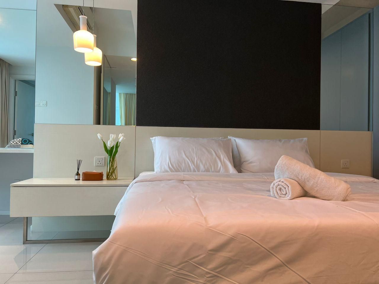 Pillows Plus VERVE Suites@ Old Klang Road