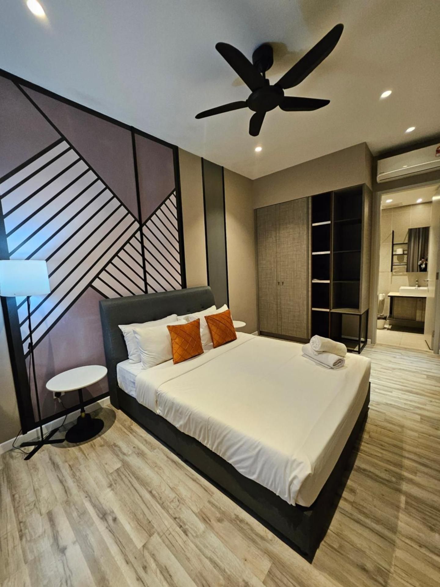 Two-Bedroom Deluxe Apartment