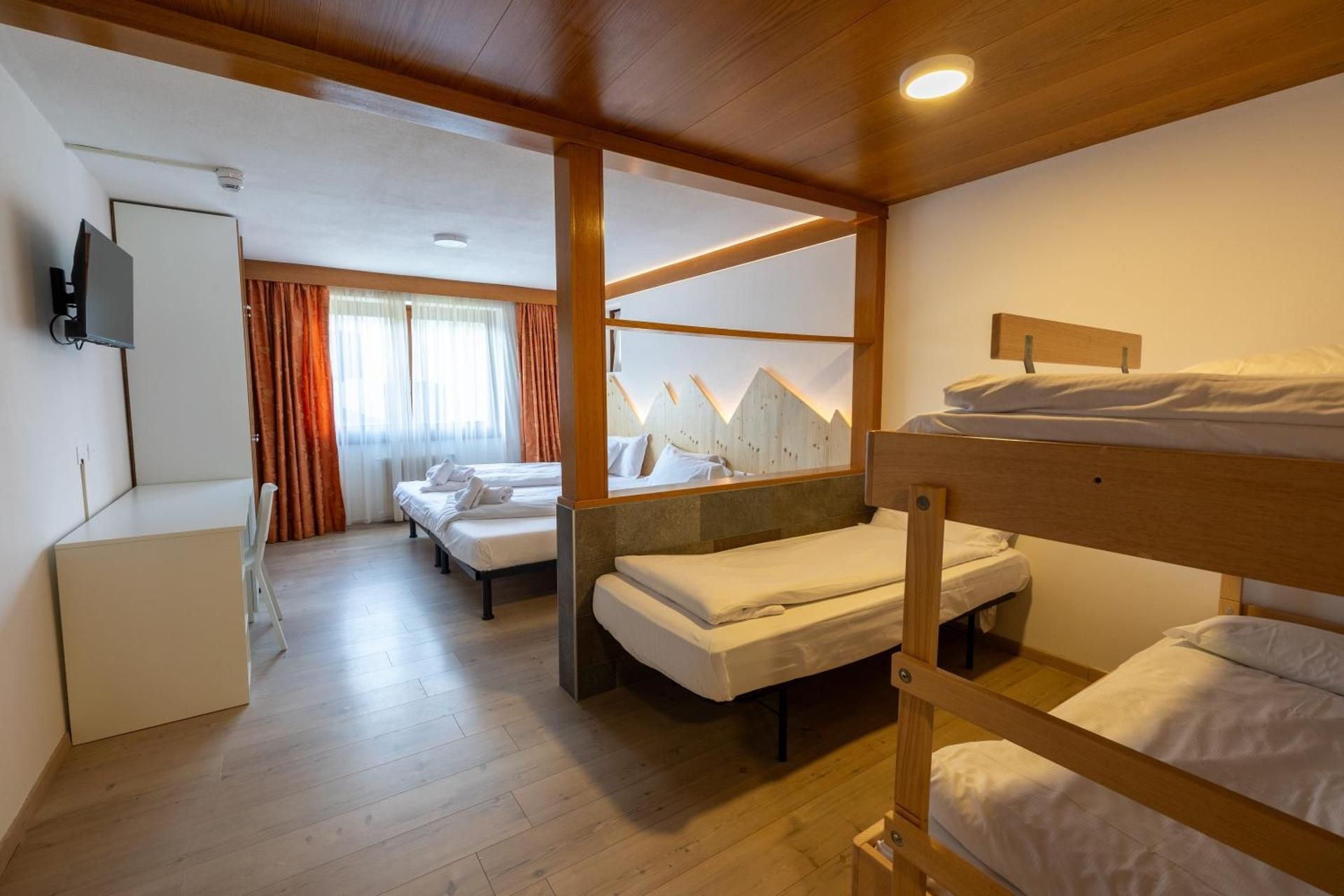 Comfort Quadruple Room