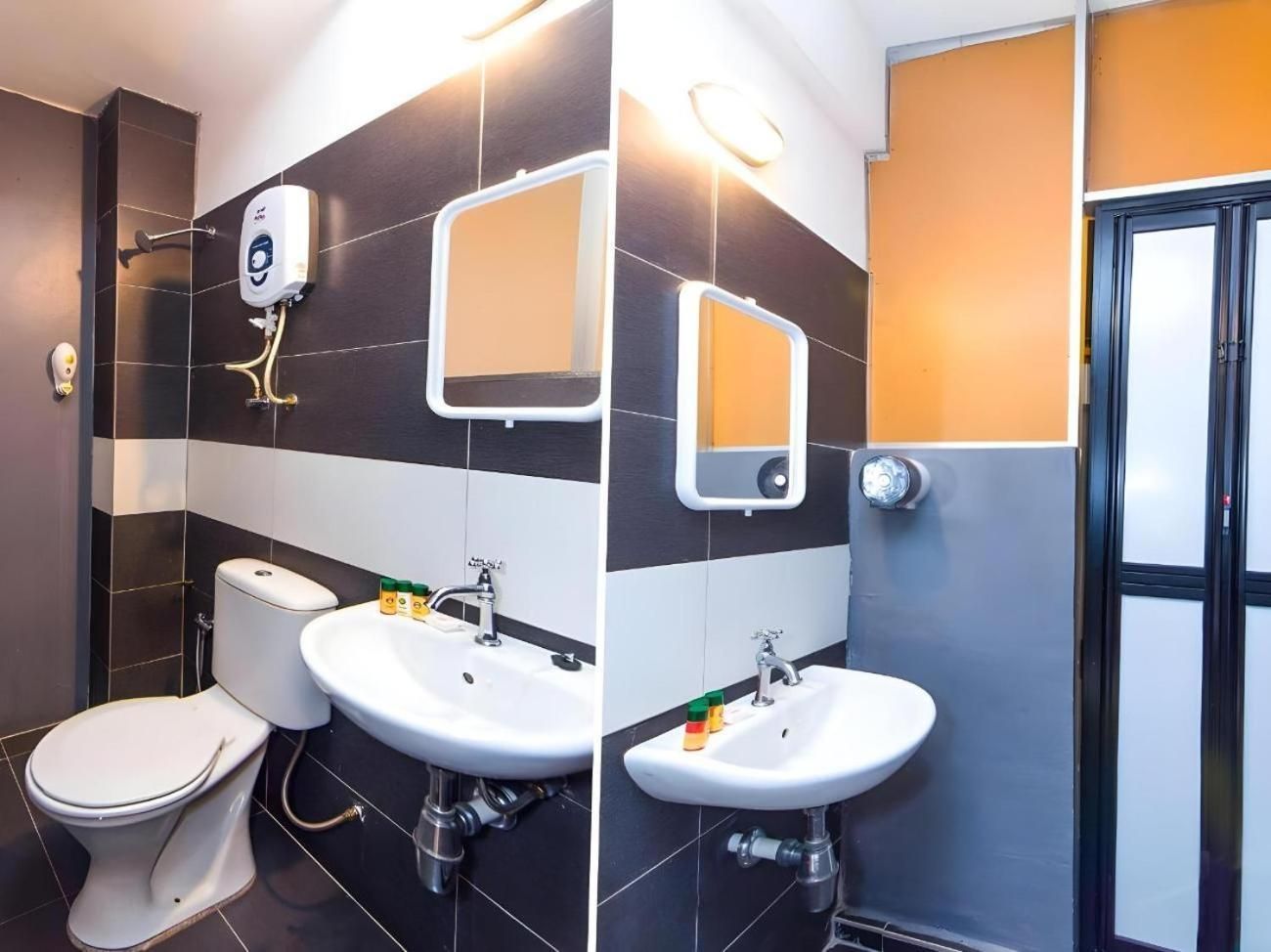 Double Room with Private Bathroom