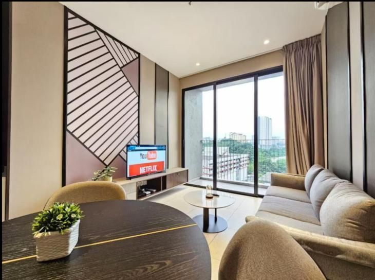 Apartment with City View
