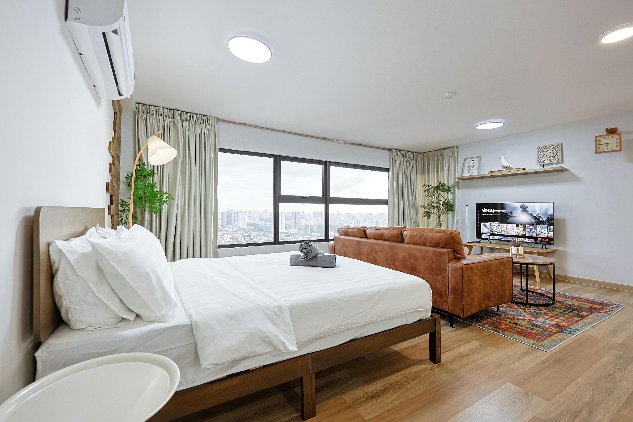Deluxe Loft