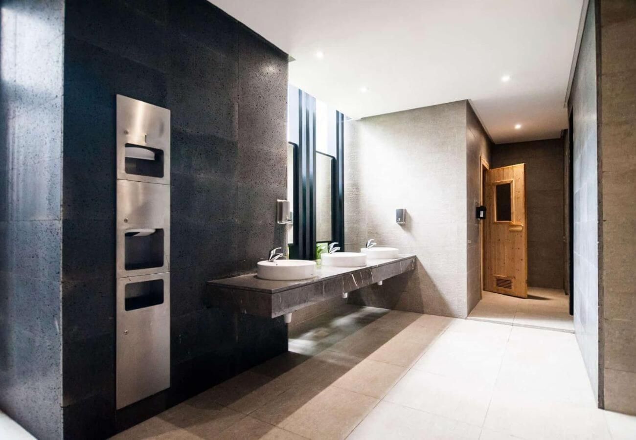 Two-Bedroom Apartment with City View