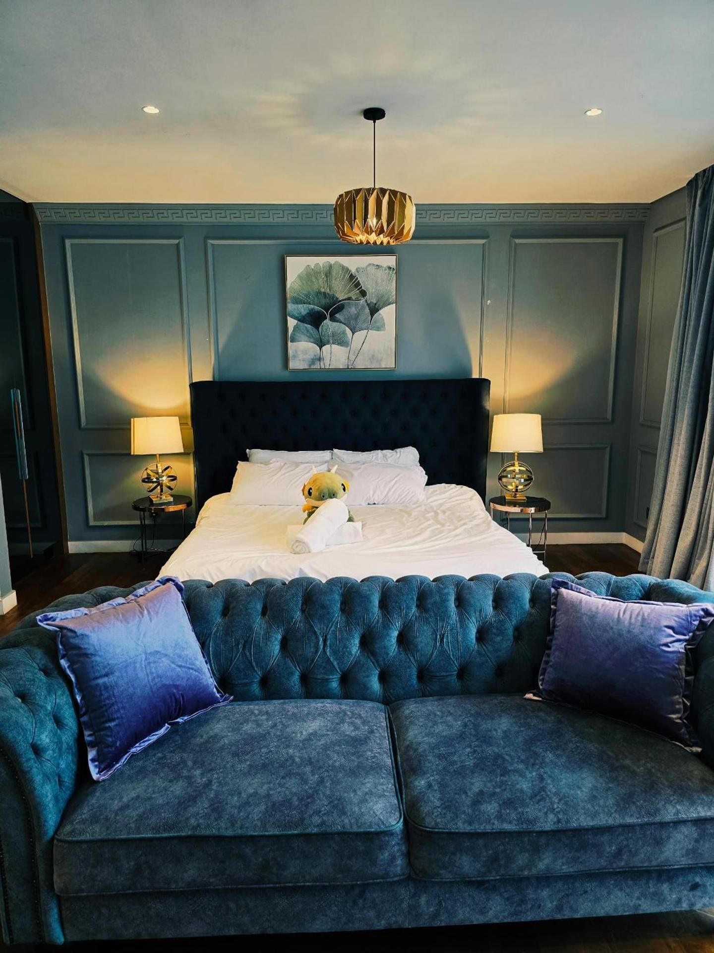 Studio Apartment with King Bed
