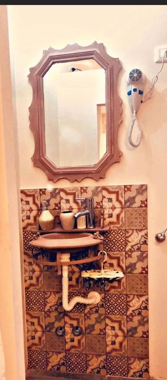 Budget Single Room