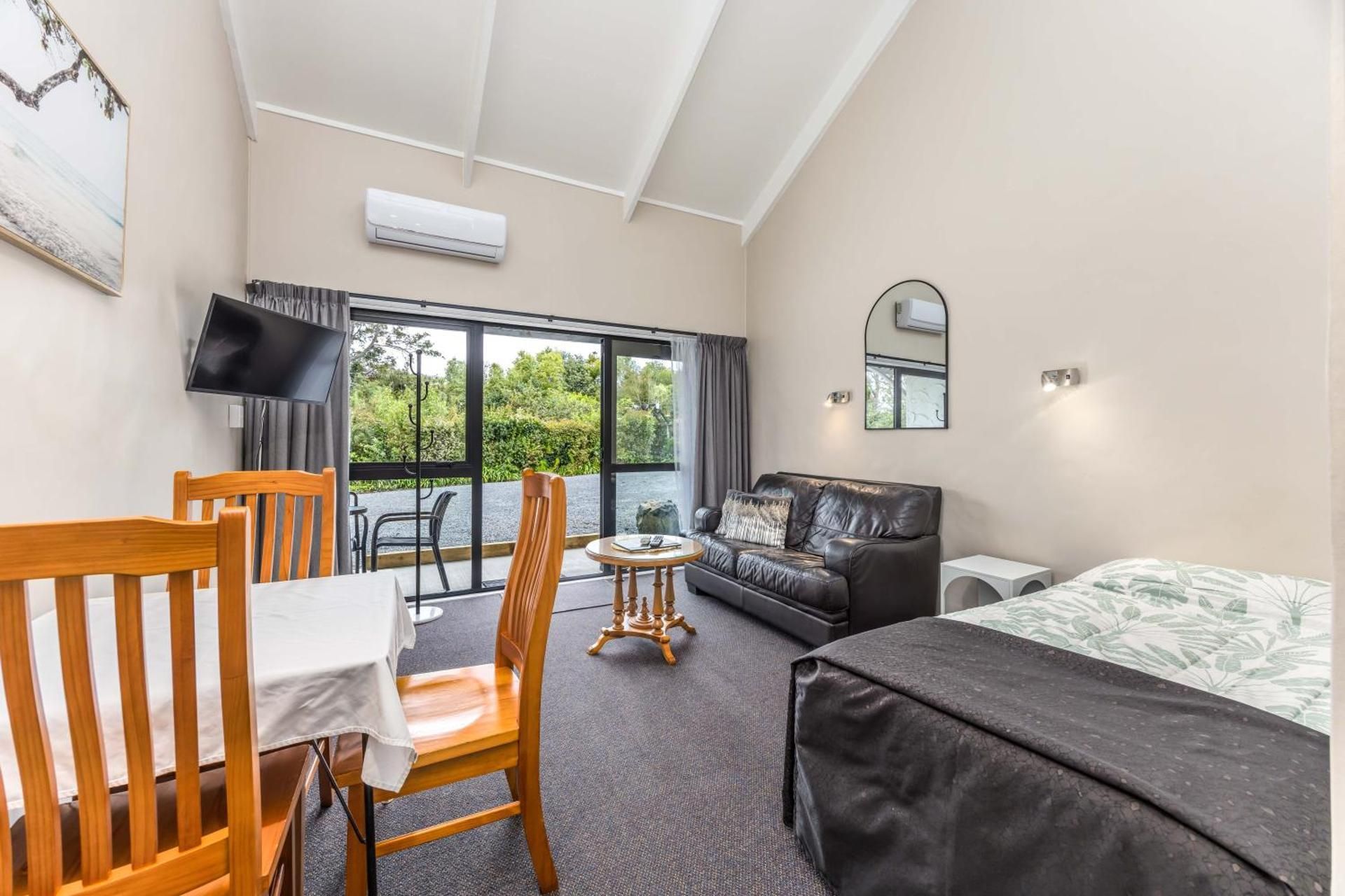 Triple Room with Bathroom