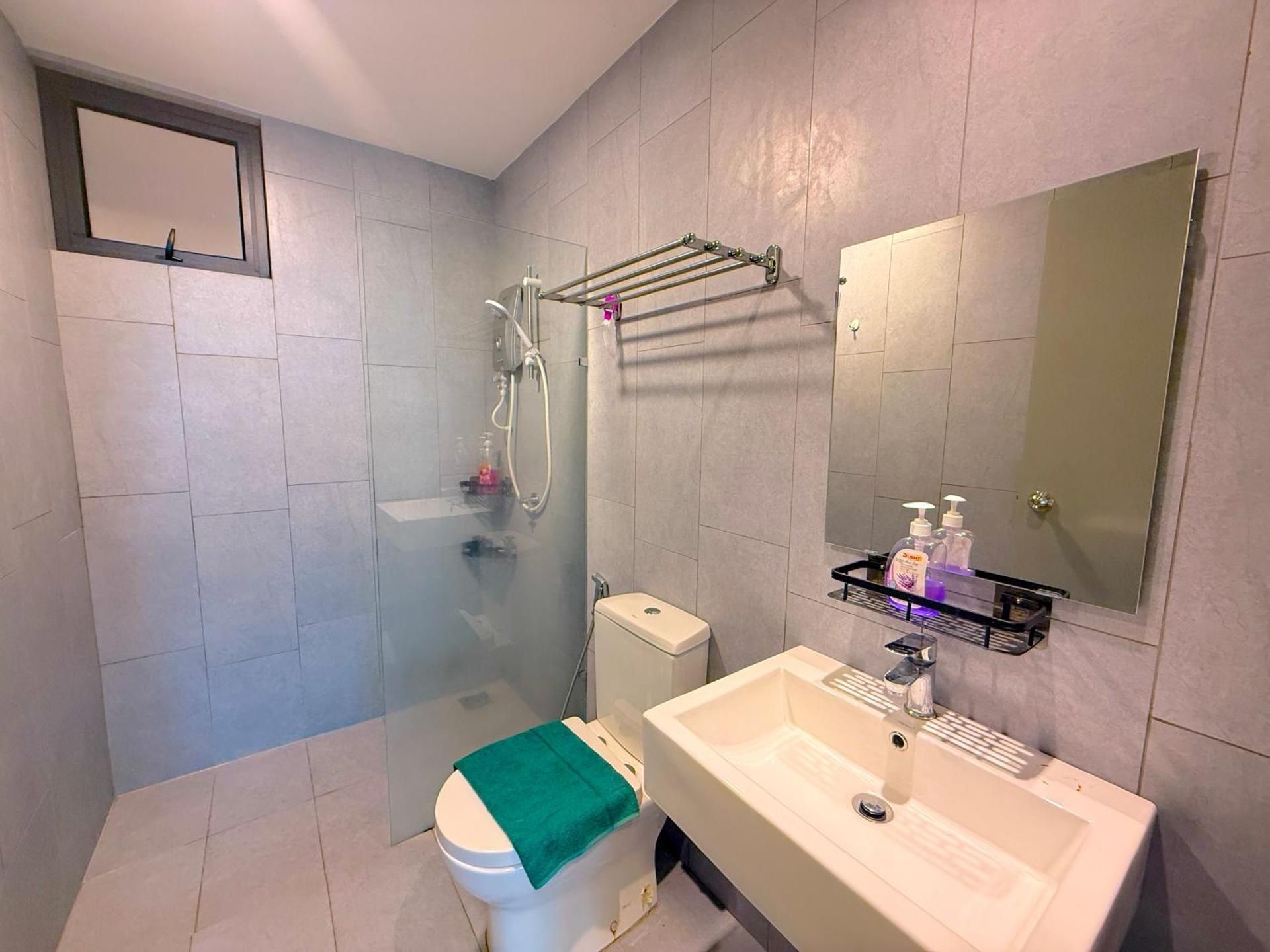 Three-Bedroom Superior Apartment