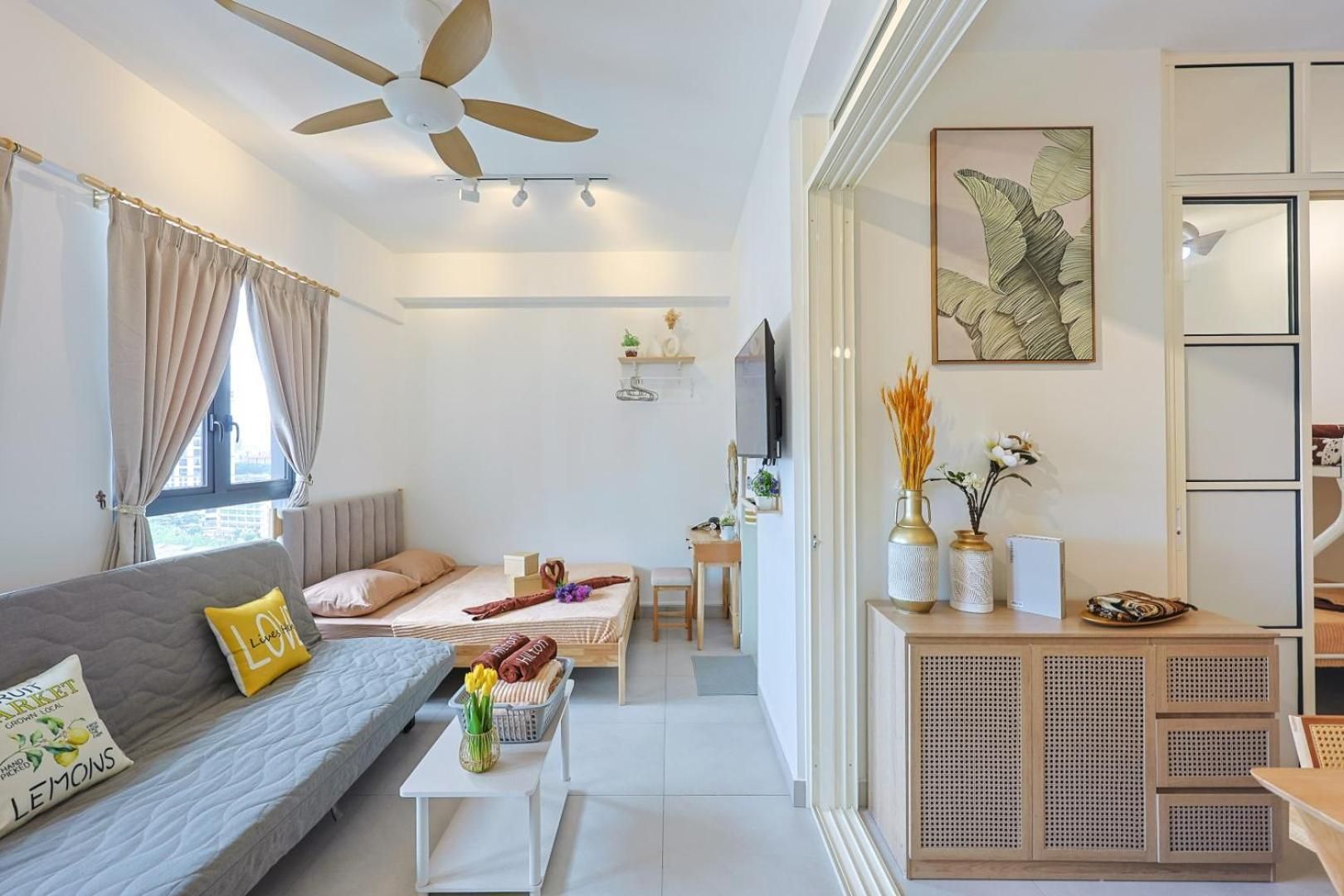 Two-Bedroom Deluxe Apartment