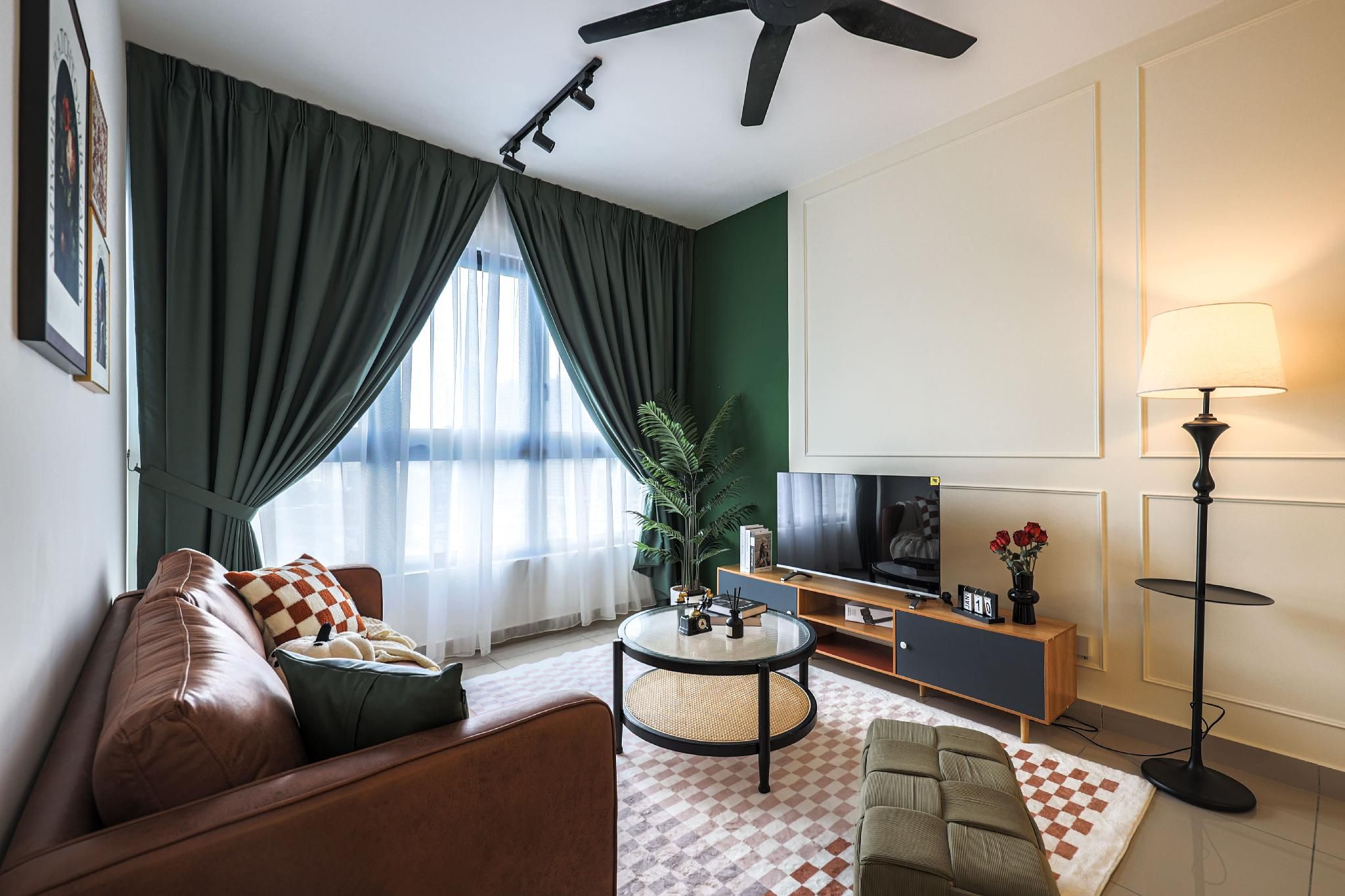 3 Bed Apartment