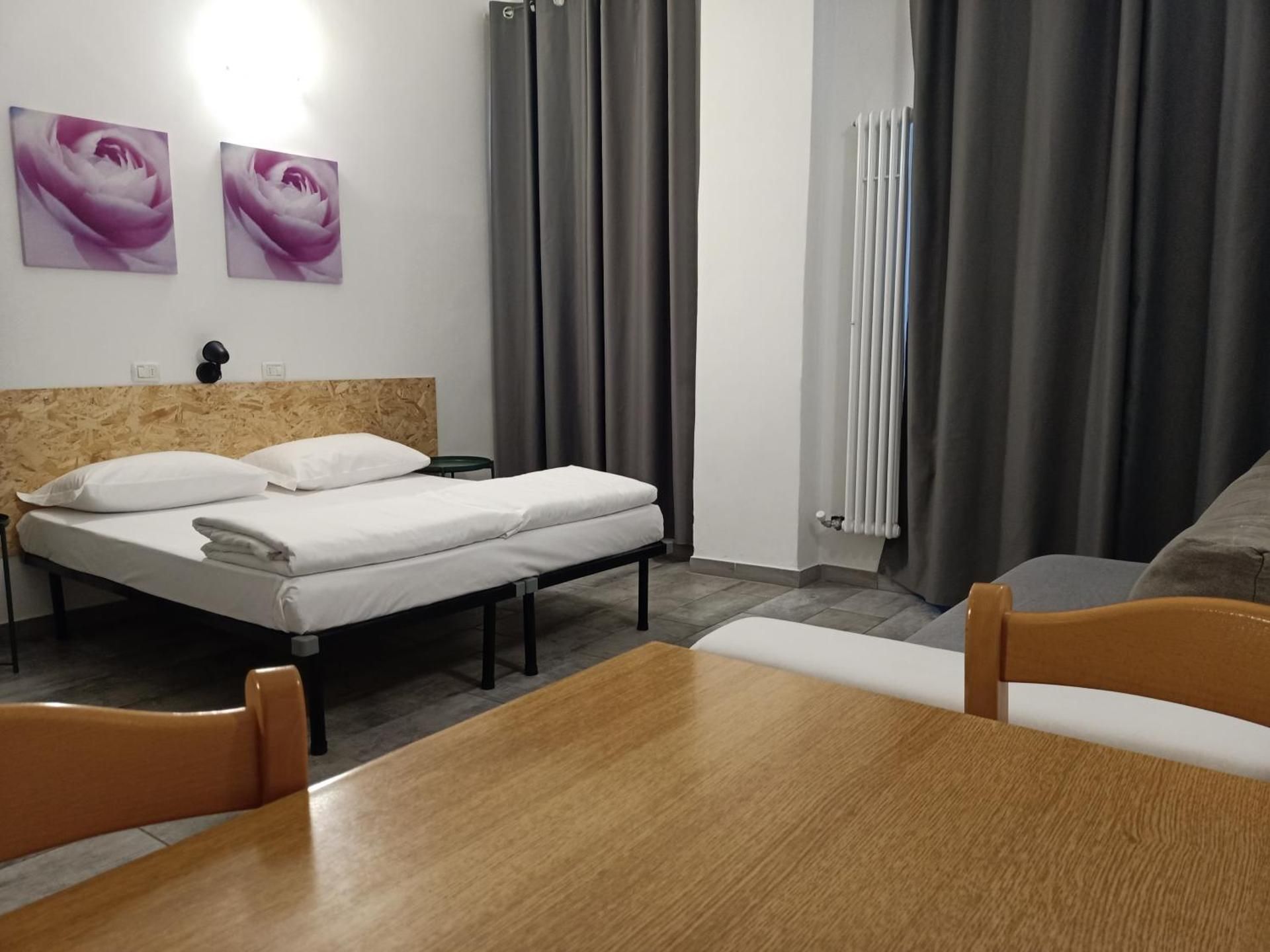 Triple Room with Private Bathroom