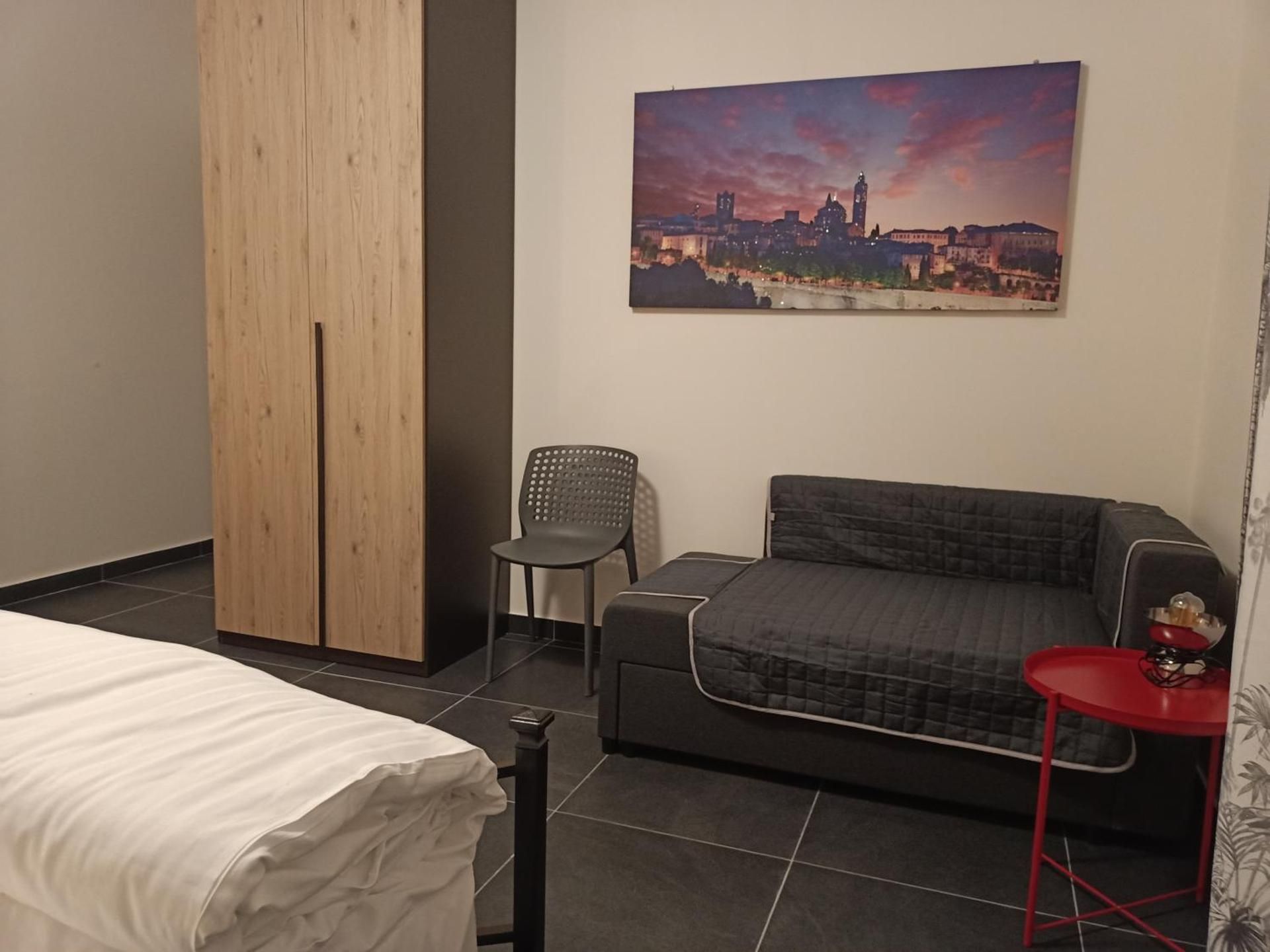 Triple Room with Private Bathroom
