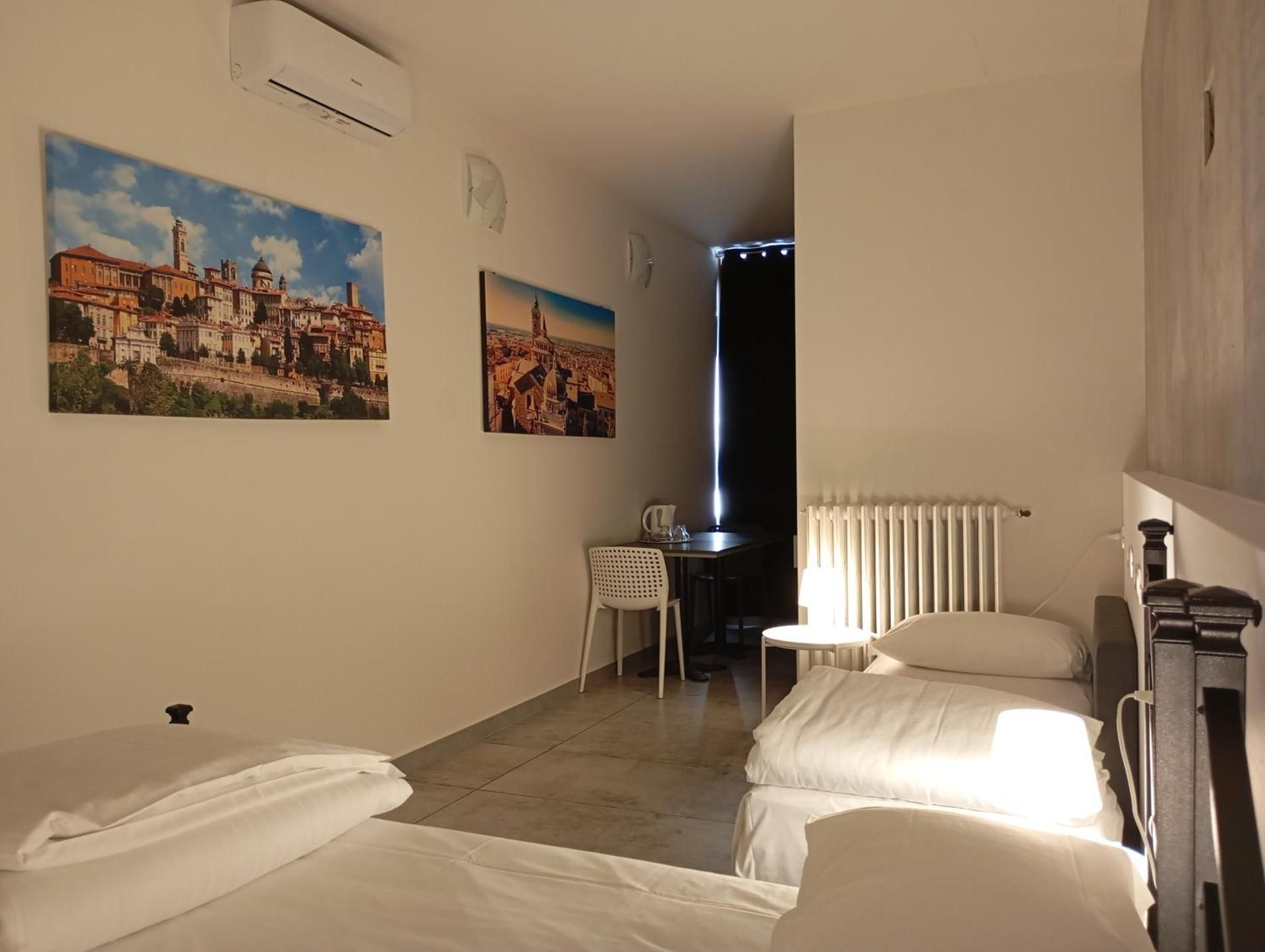 Triple Room with Private Bathroom