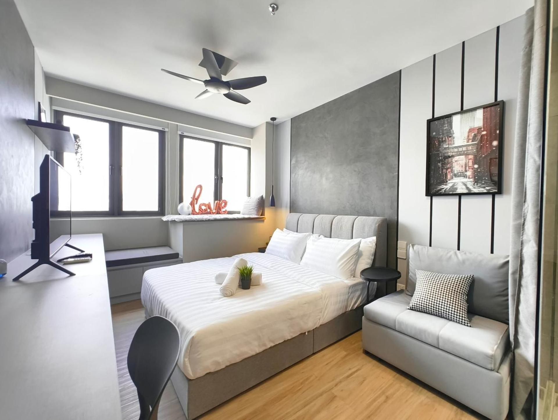 Studio with Sofa Bed
