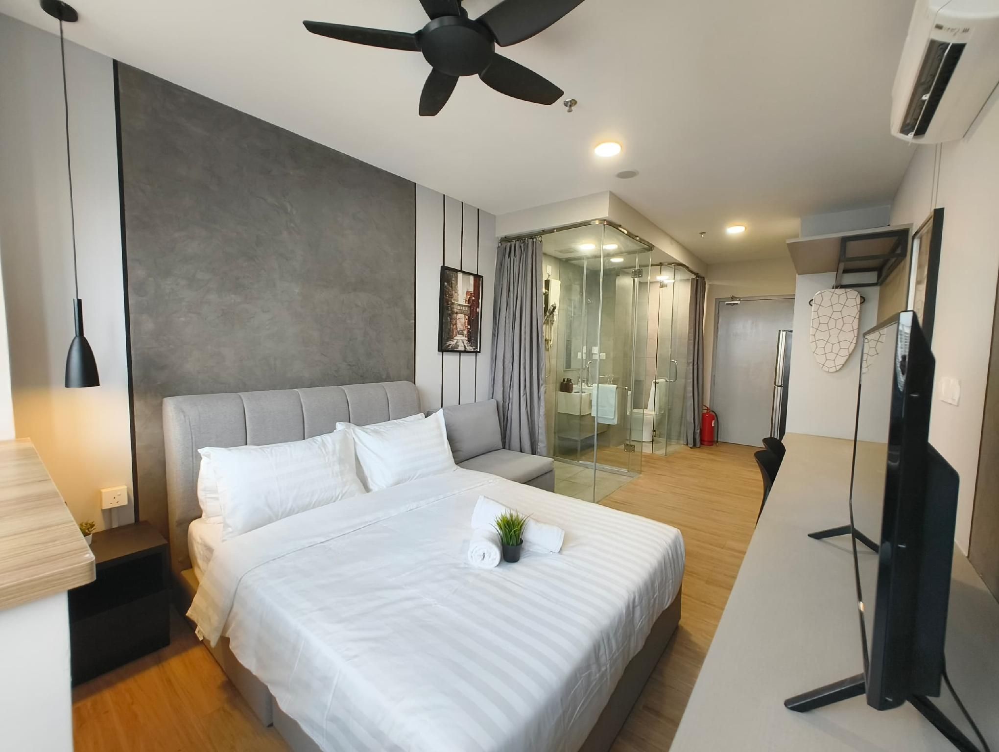 Studio 1