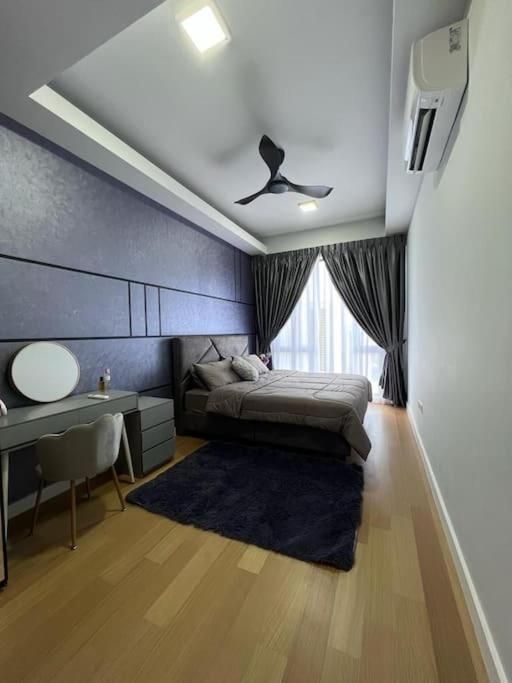 Three-Bedroom Premium Apartment with Balcony
