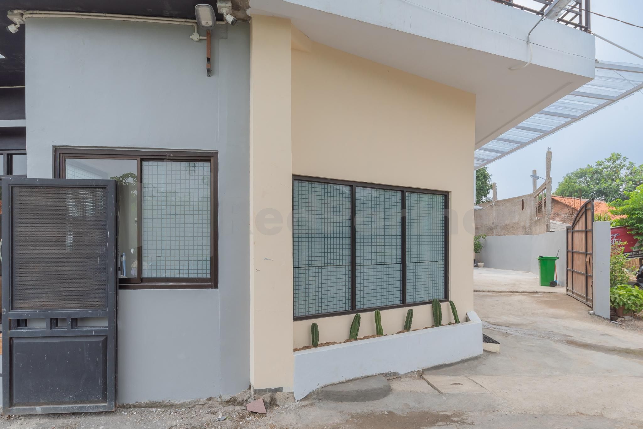 Rumah Panda Guesthouse RedPartner
