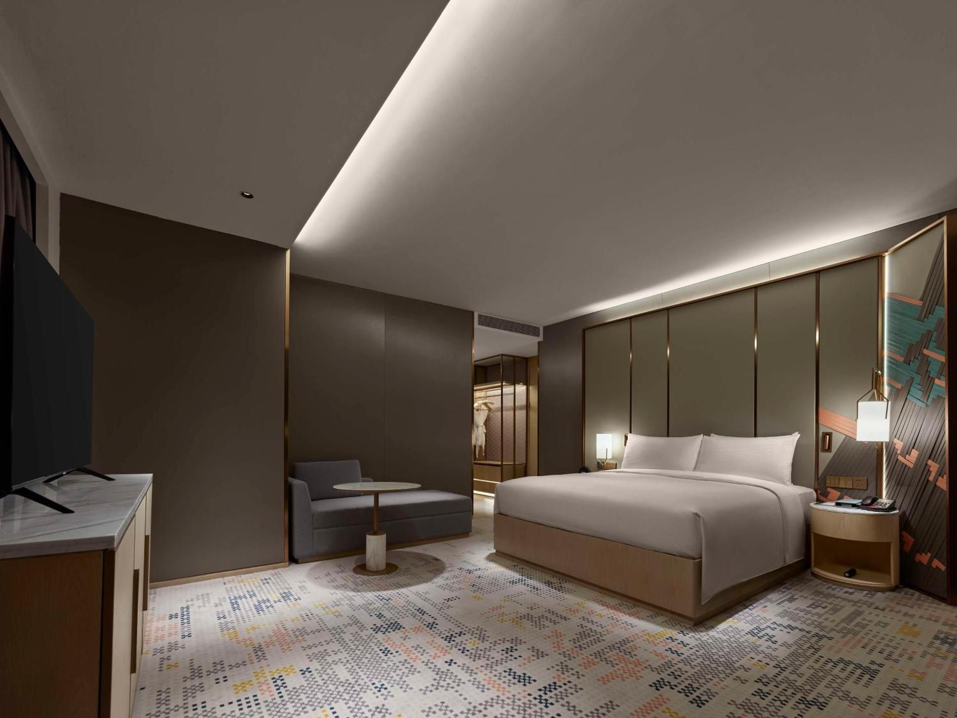 King Deluxe Suite