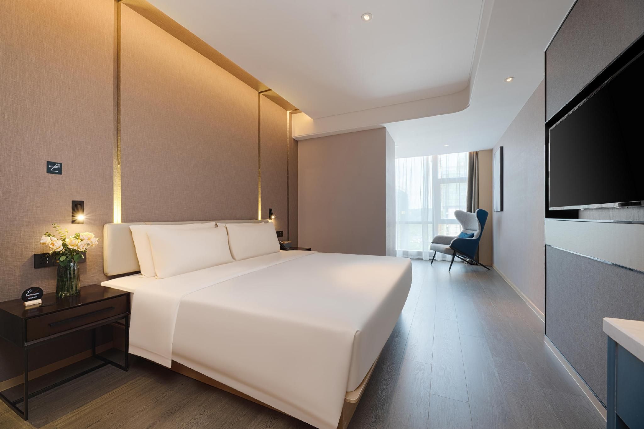 Atour - Elegant Room