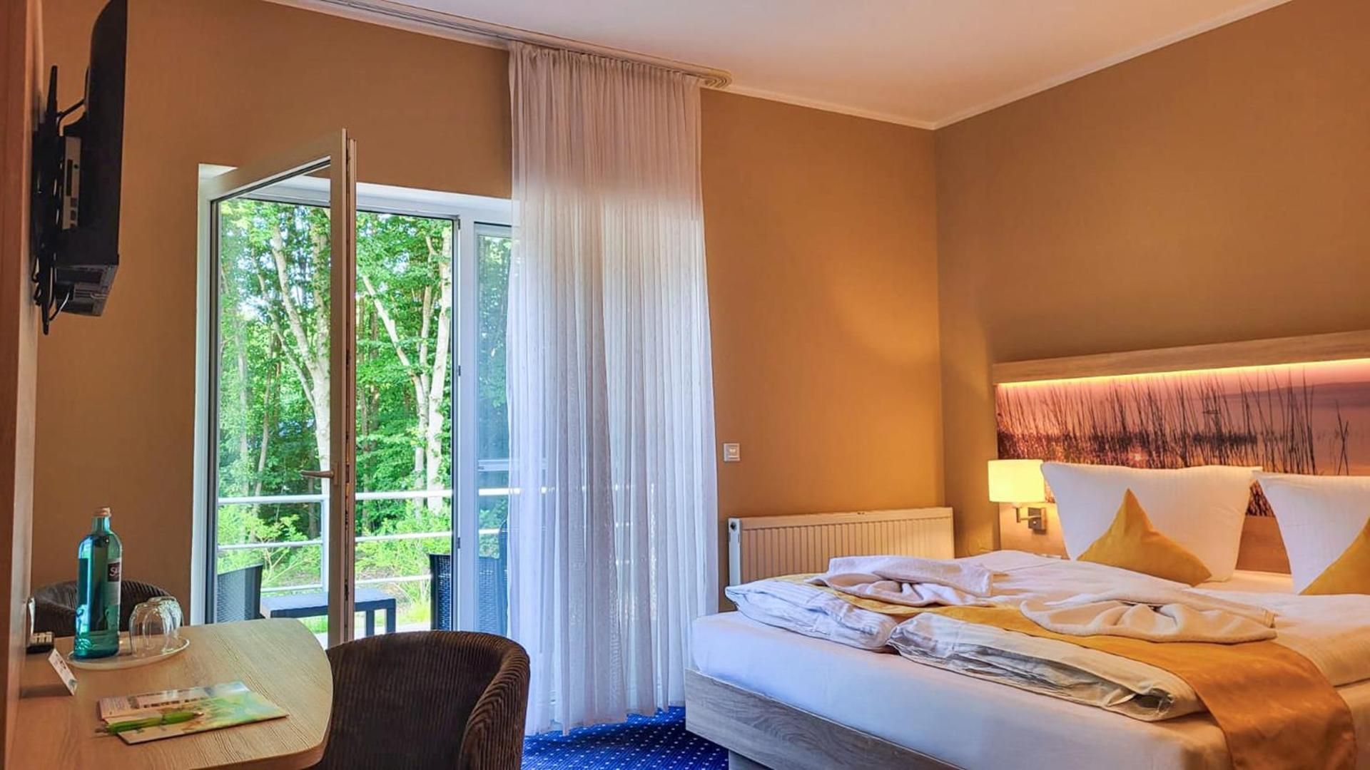 Double Room with Terrace