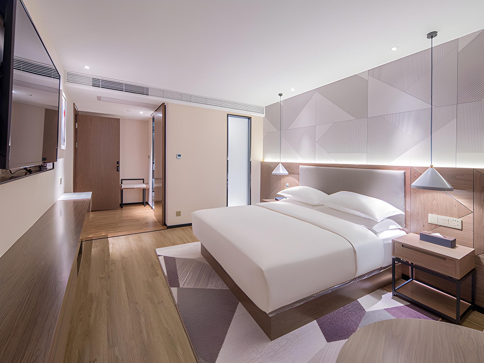 Dossen - Executive Suite