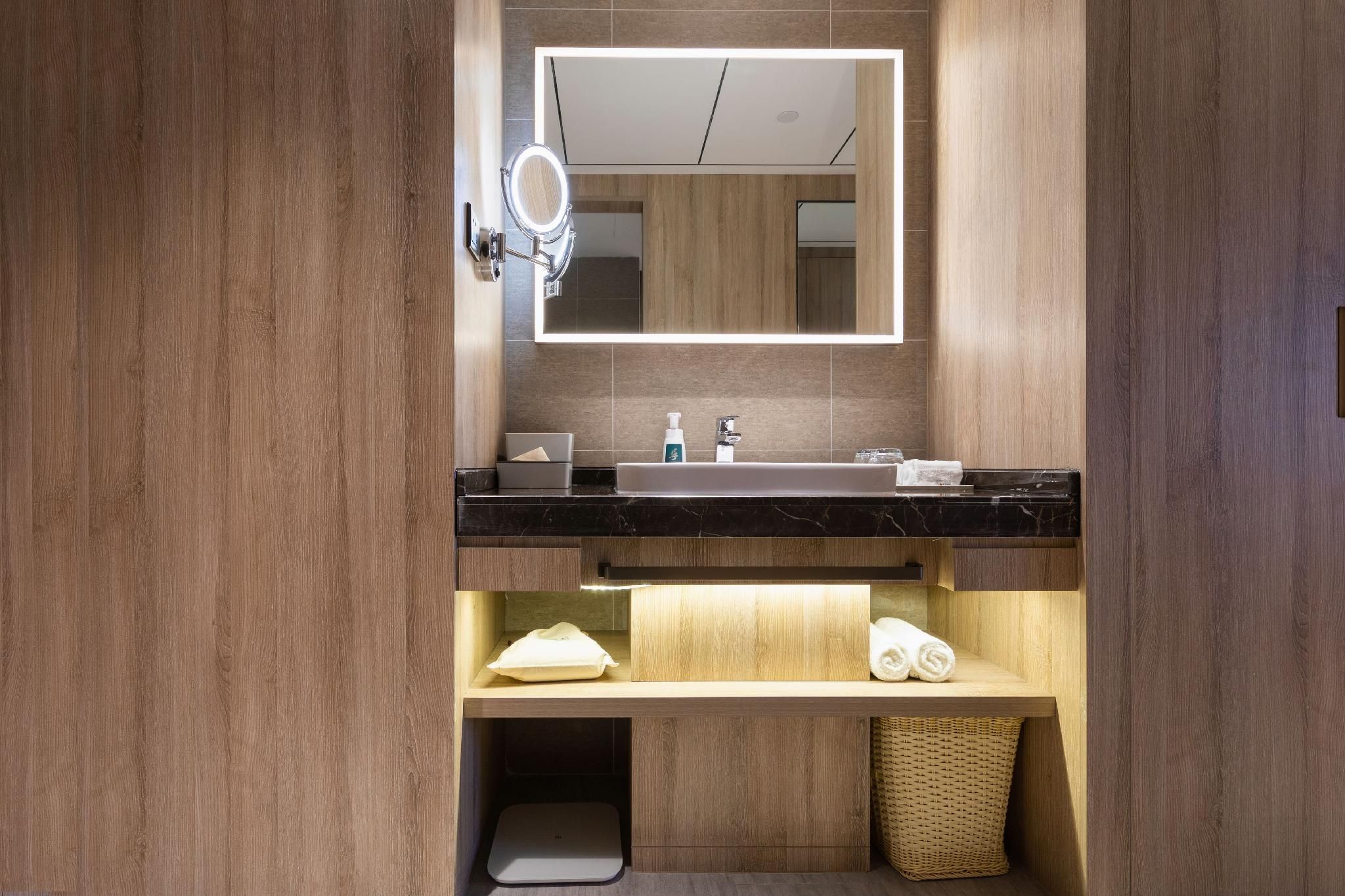 Atour Hotel Nanning Railway Station North Lake Executive Double Room 3