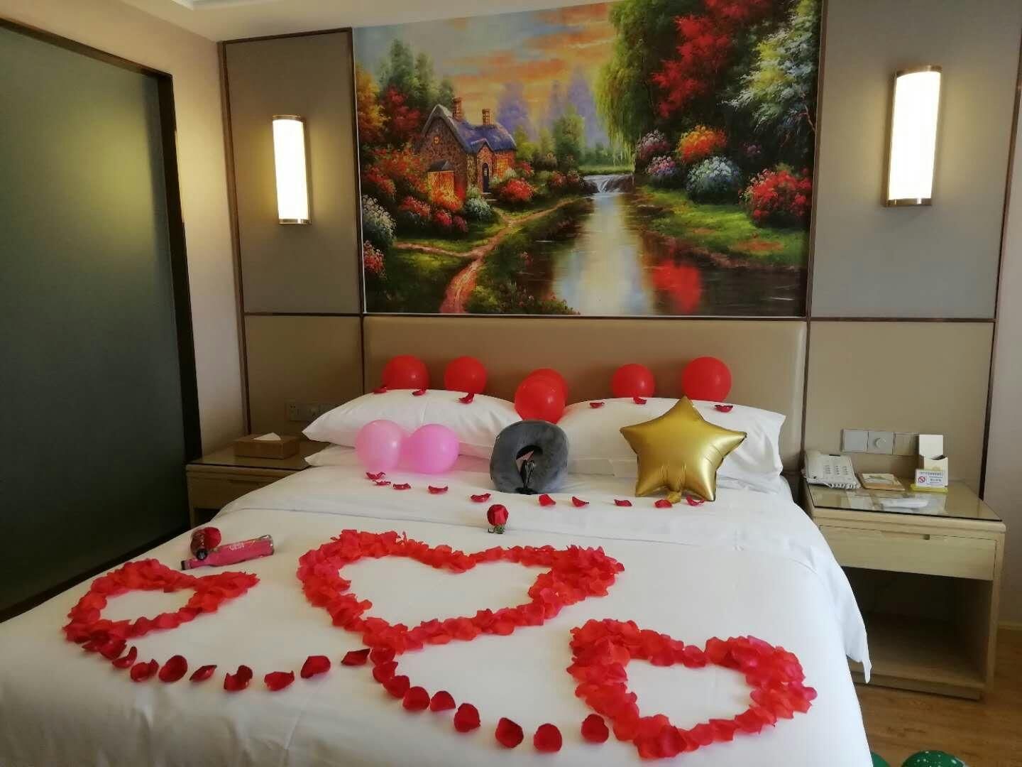 Vienna - Romance Themed Bed Room