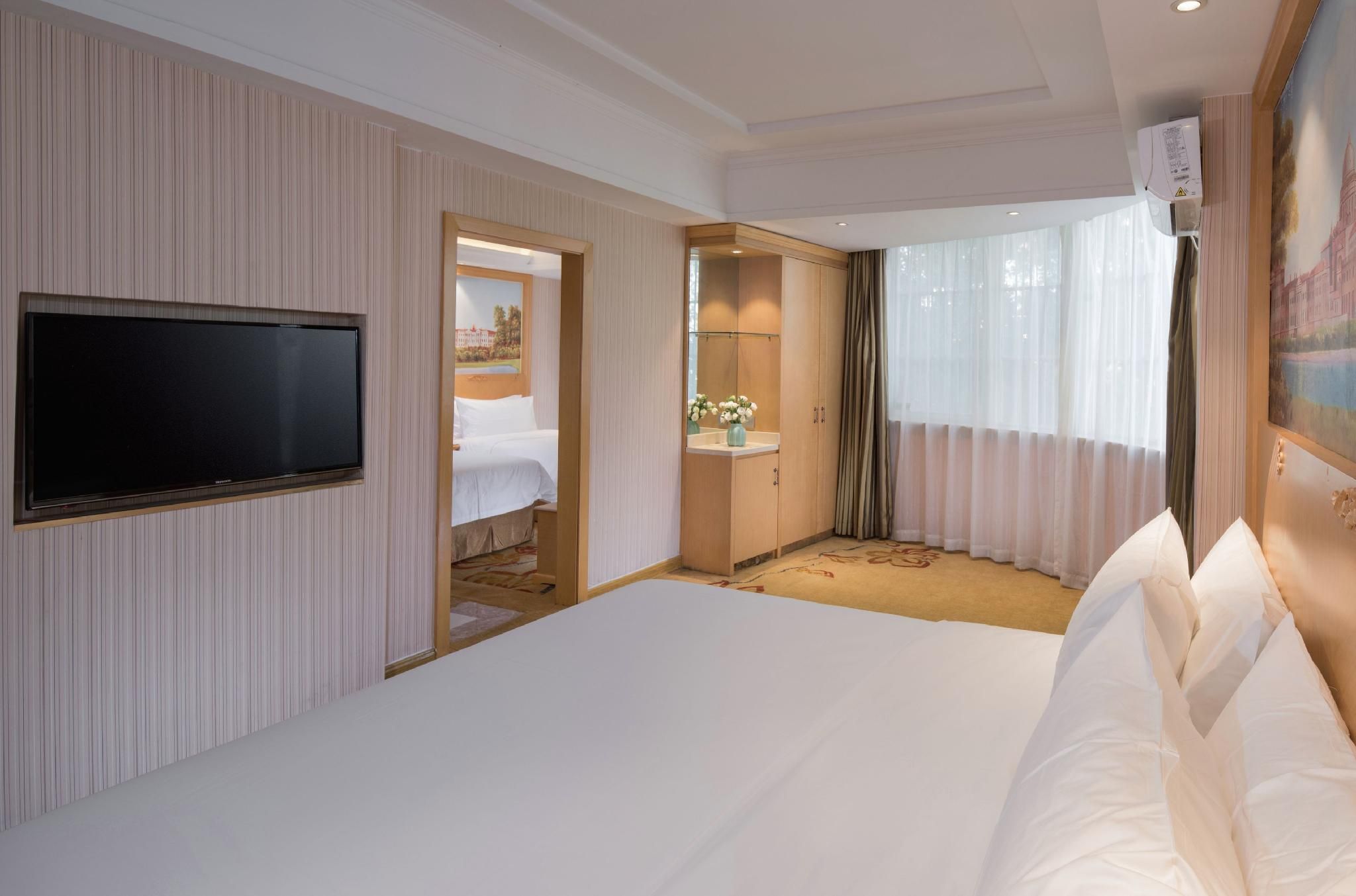 Deluxe Triple Room (No Window)
