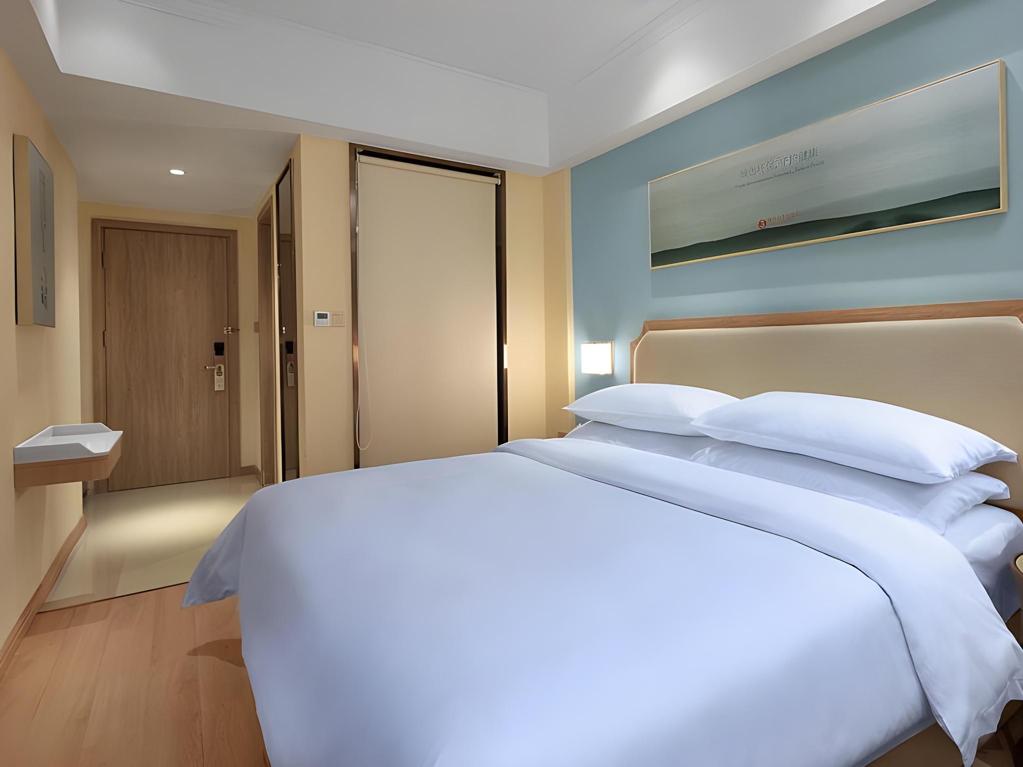 WH - Superior Bed Room