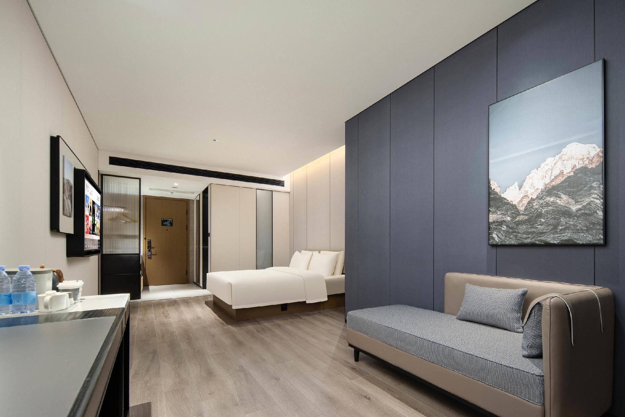 Executive room, Guest room, 1 Queen