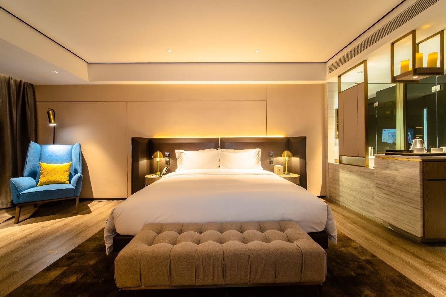 Intelligent Standard Queen Room