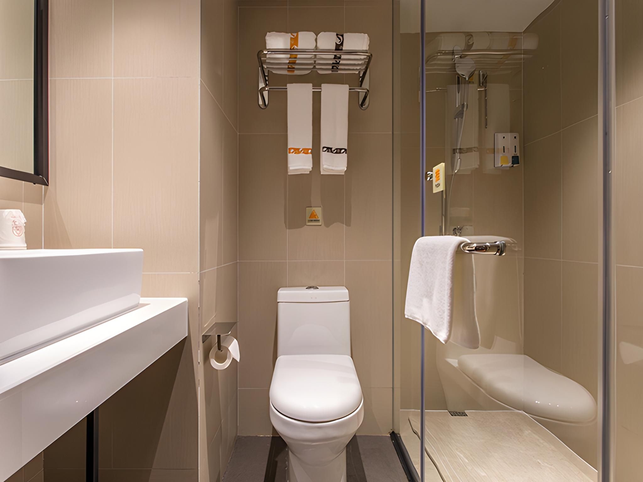 Dossen - Standard Bed Room