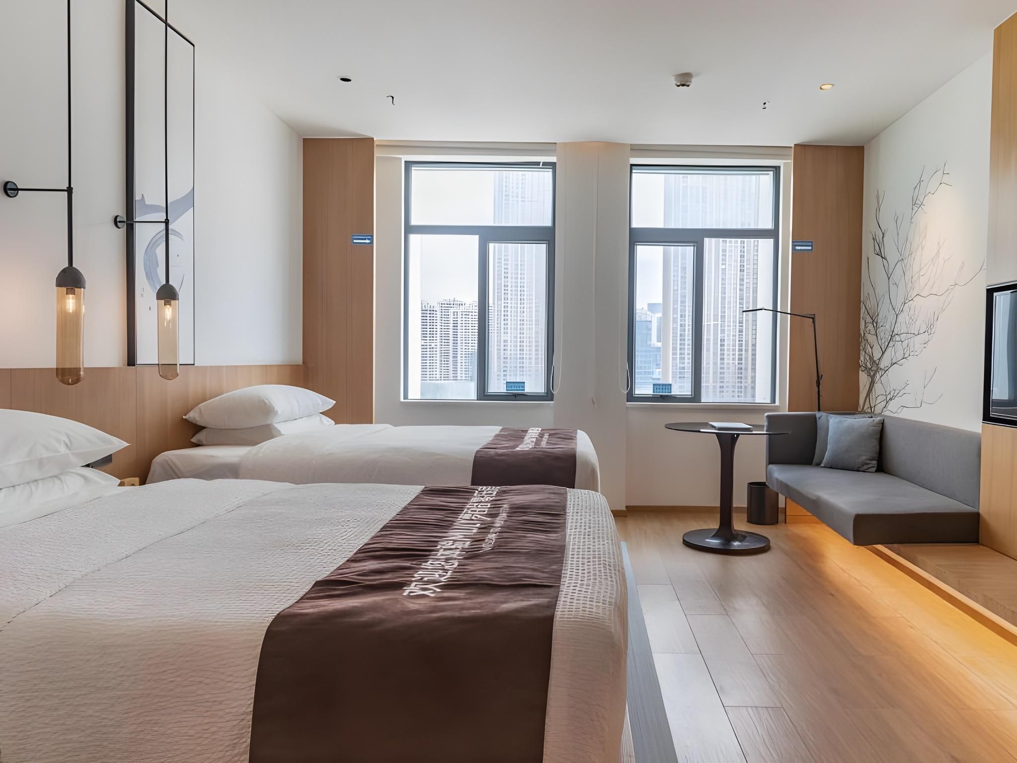 Twin Deluxe Room