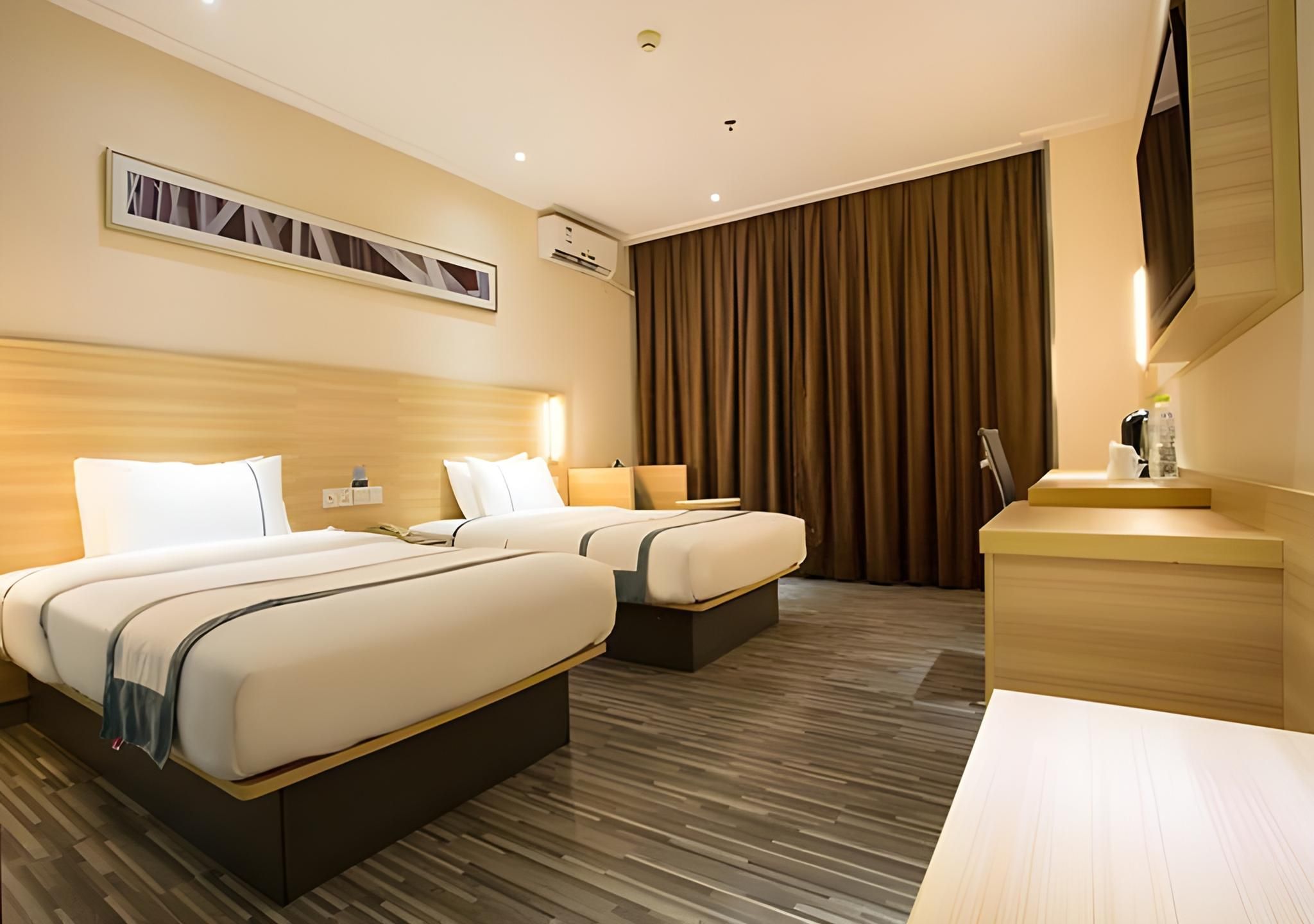 Select Twin Room