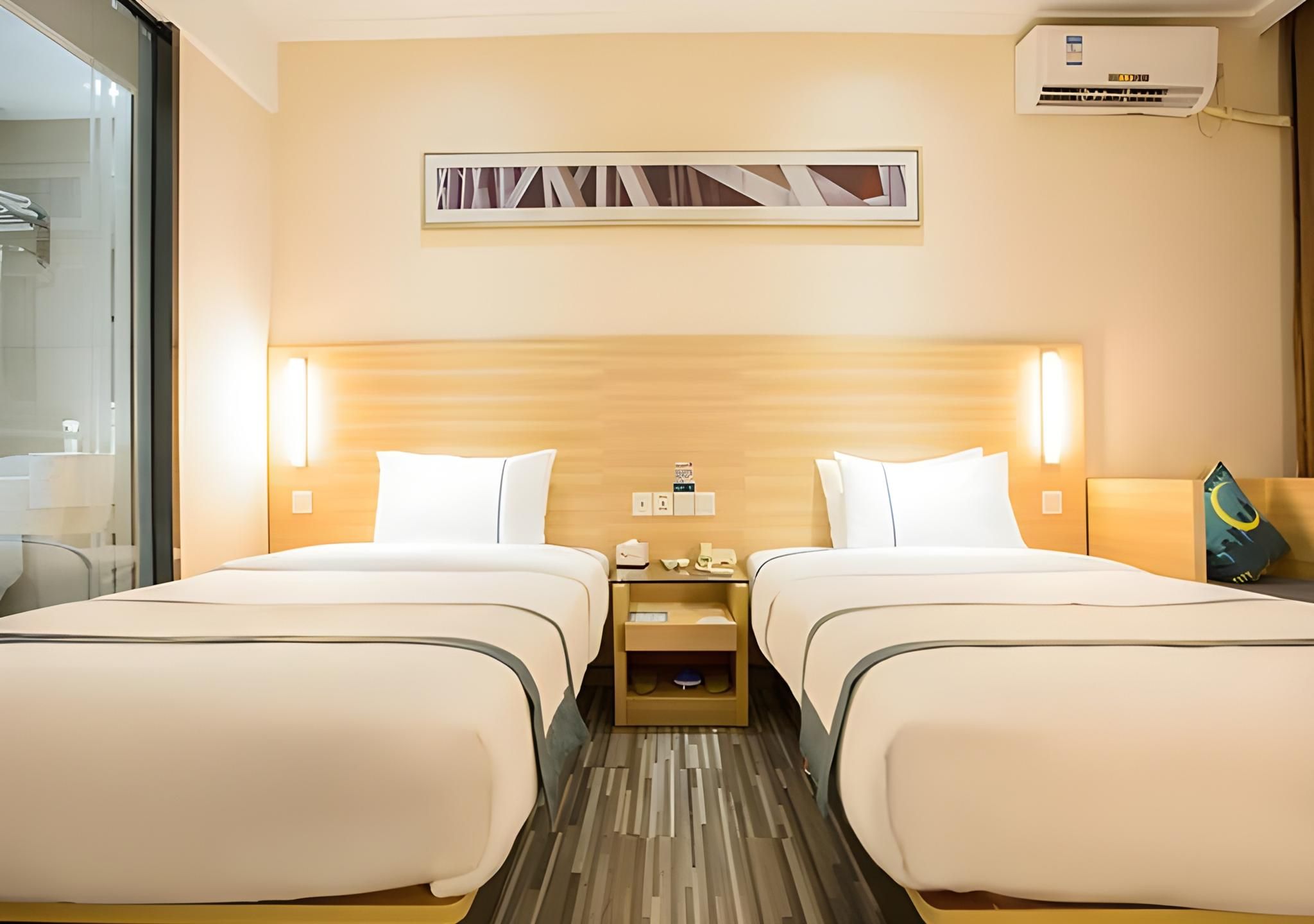 Select Twin Room