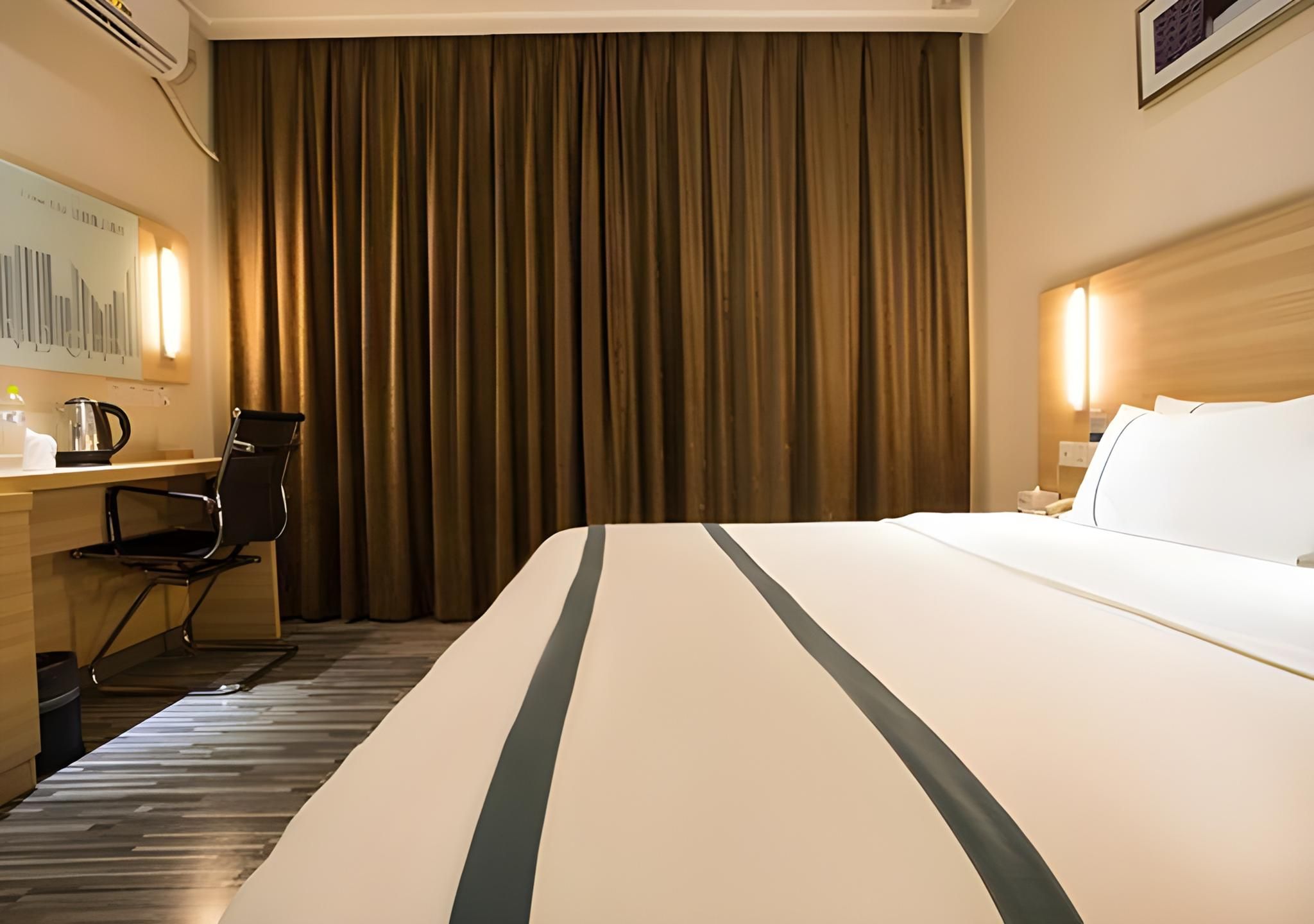 Dossen - Select Bed Room