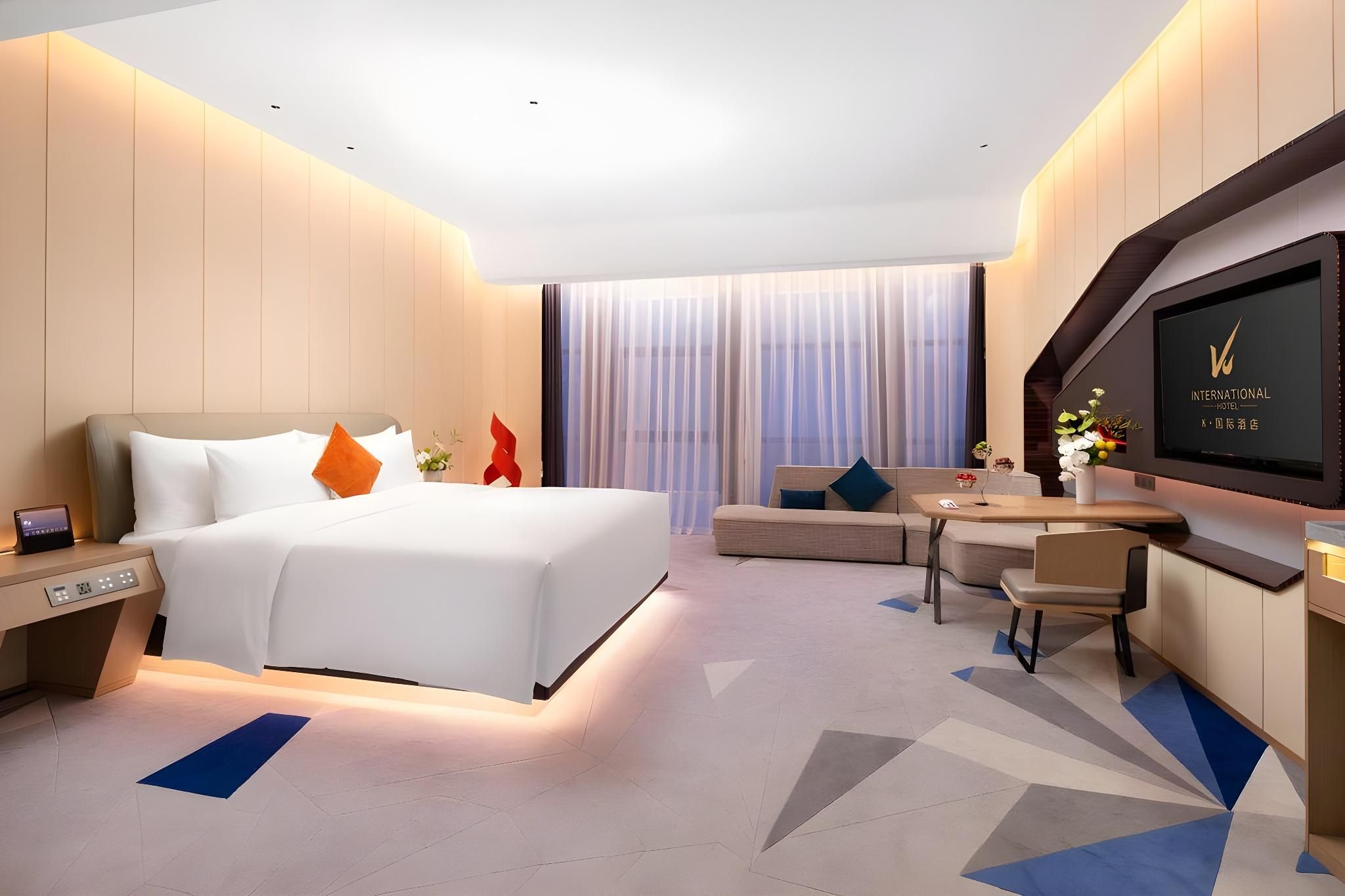 Deluxe King Room