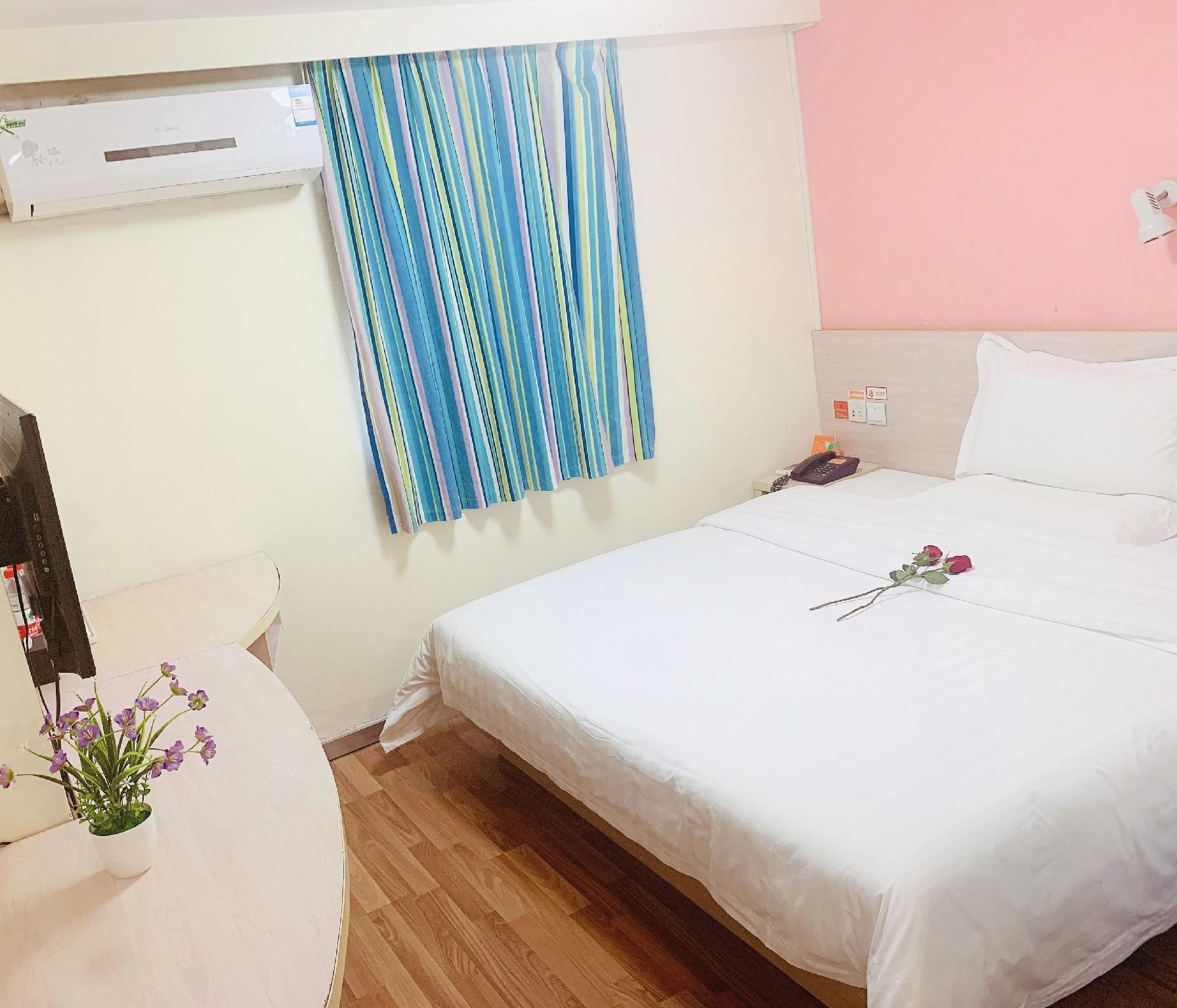 Comfort King Room