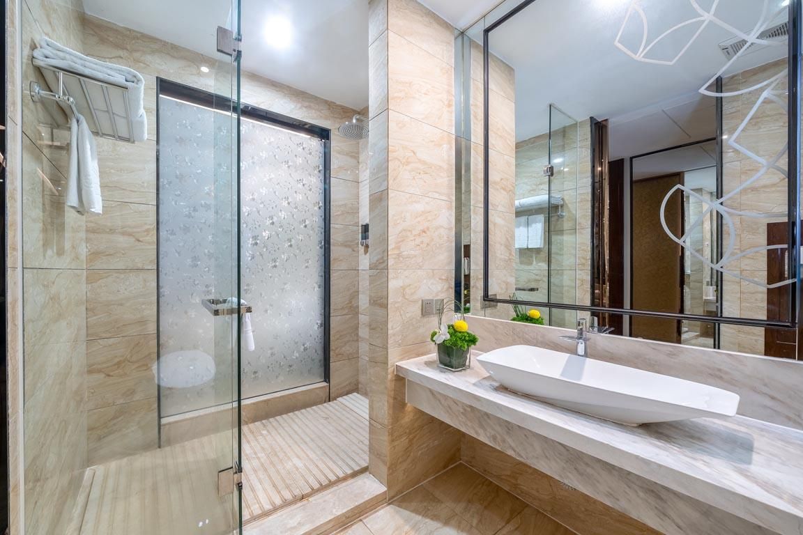 Boutique Queen Room