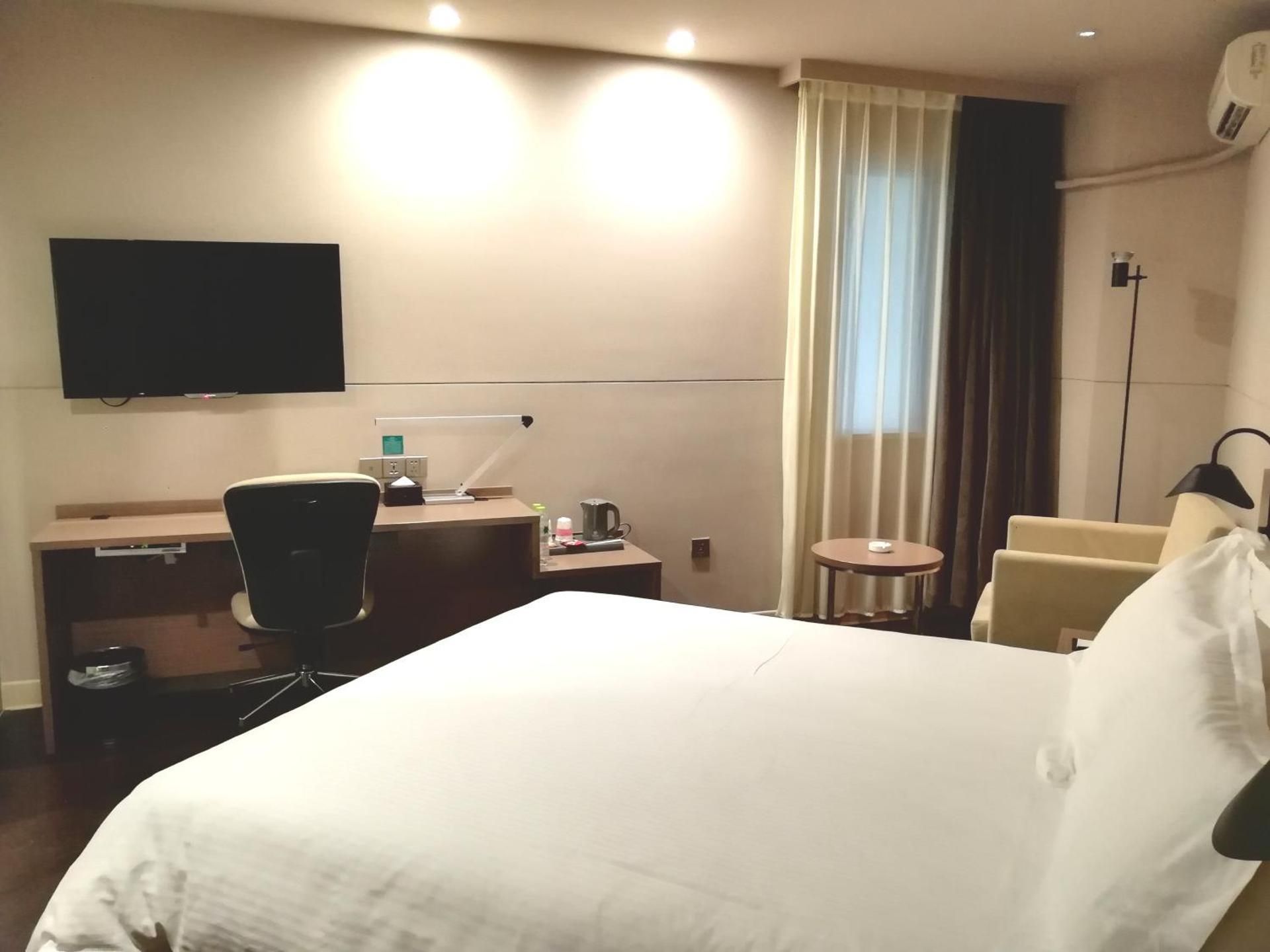 Superior Double Room with Theme