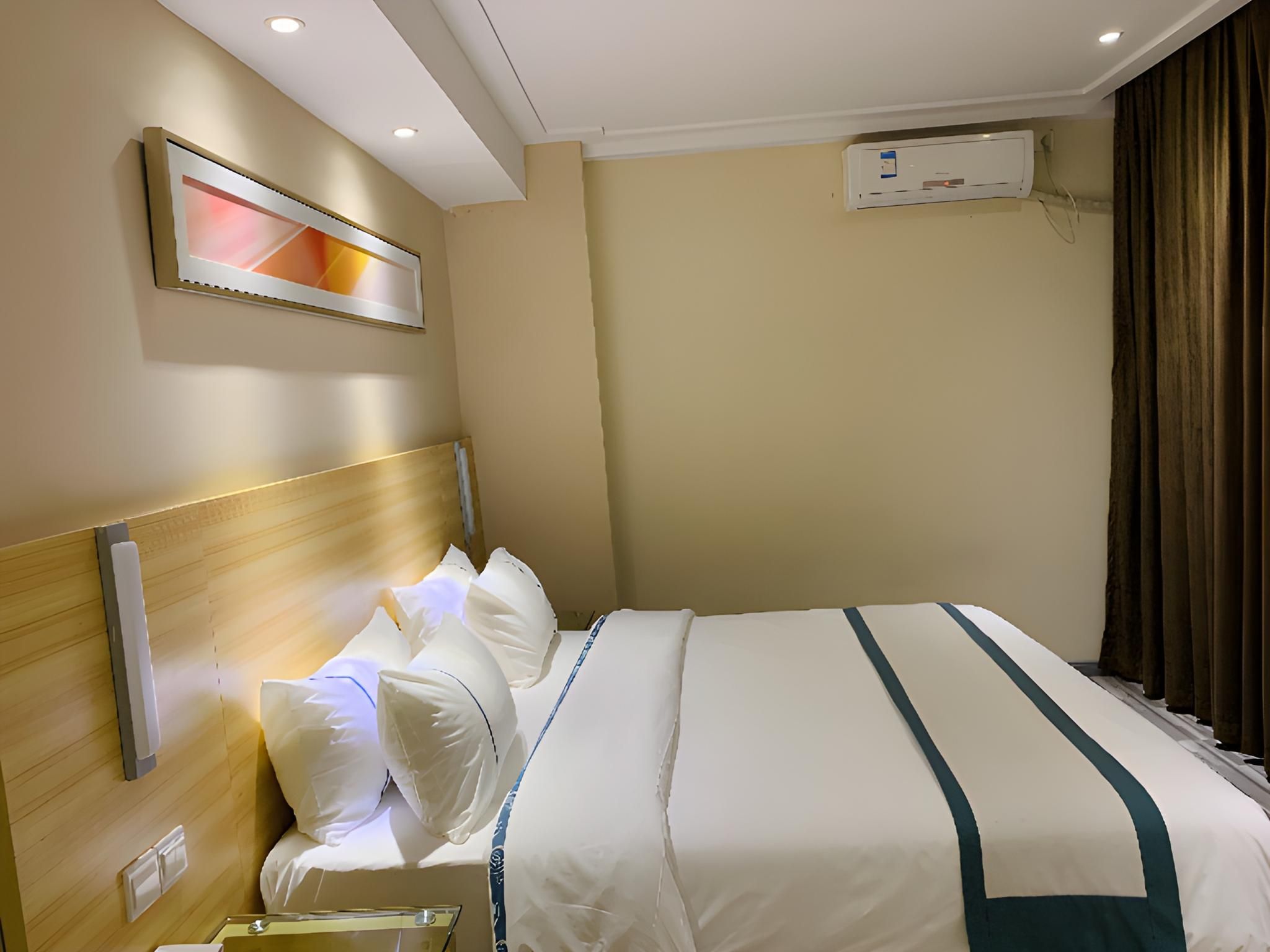 Dossen - Standard Bed Room