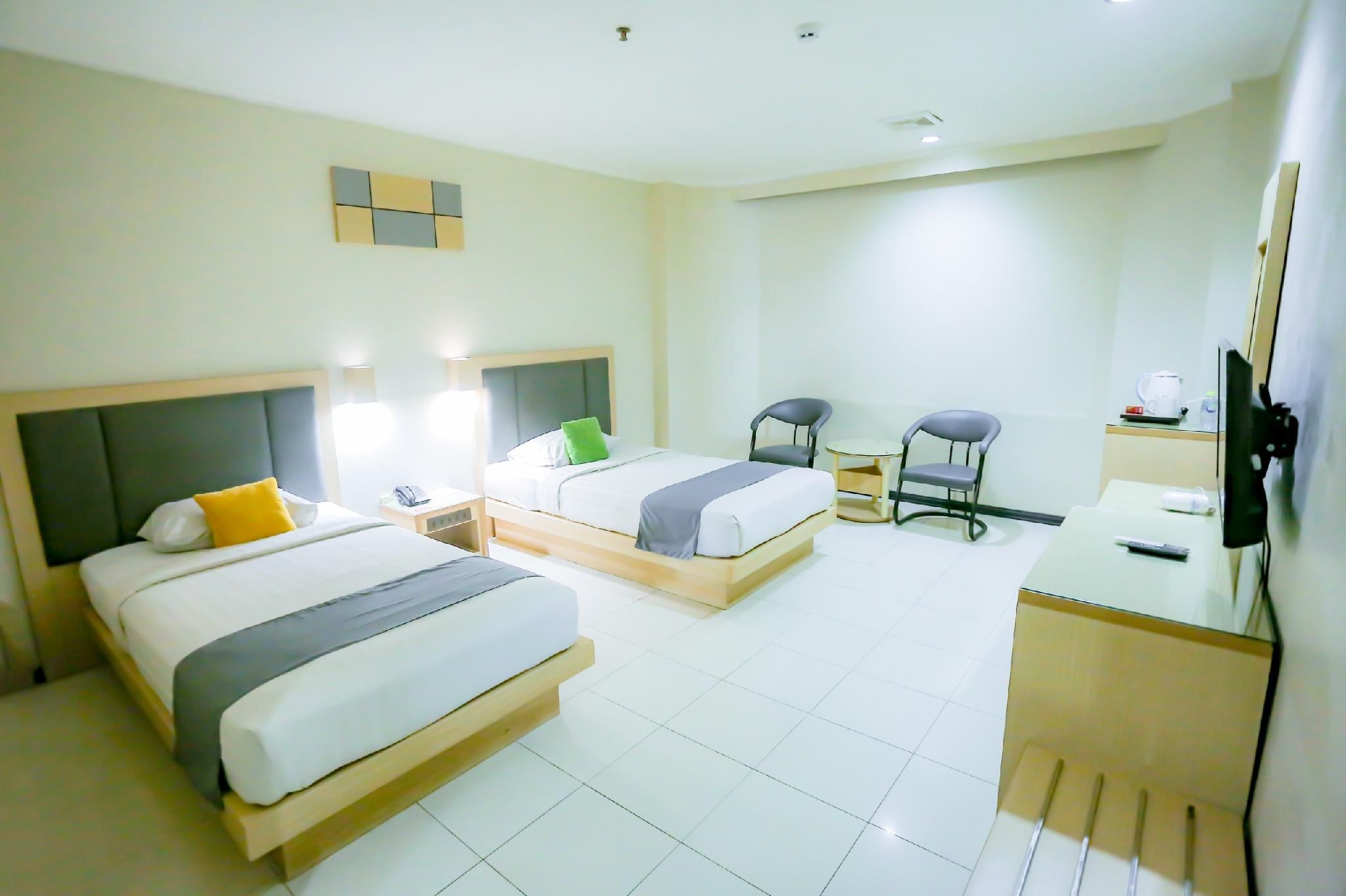 Hotel Merpati Superior Twin Room