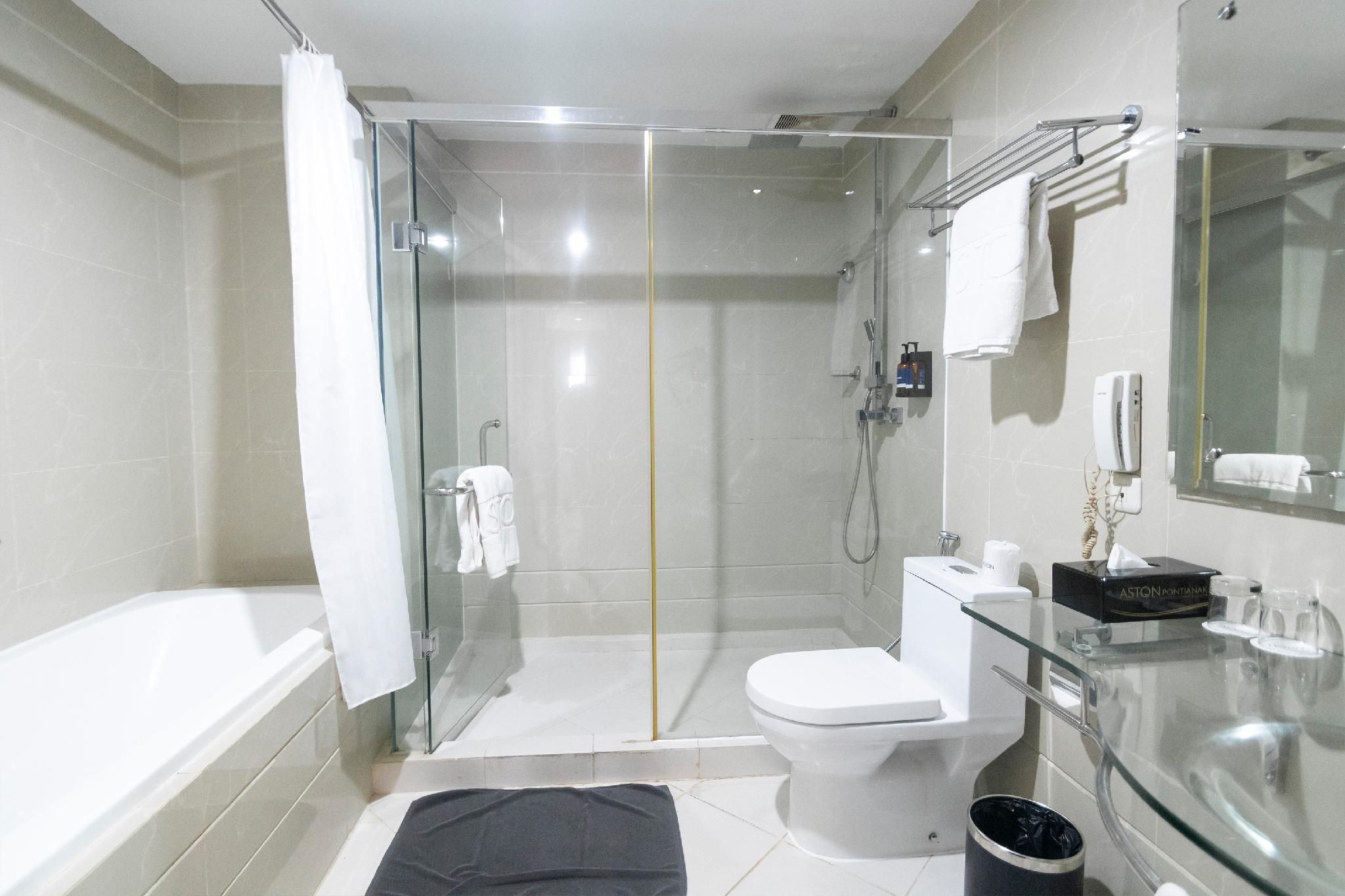 Aston Pontianak Hotel and Convention Center Family Suite 3