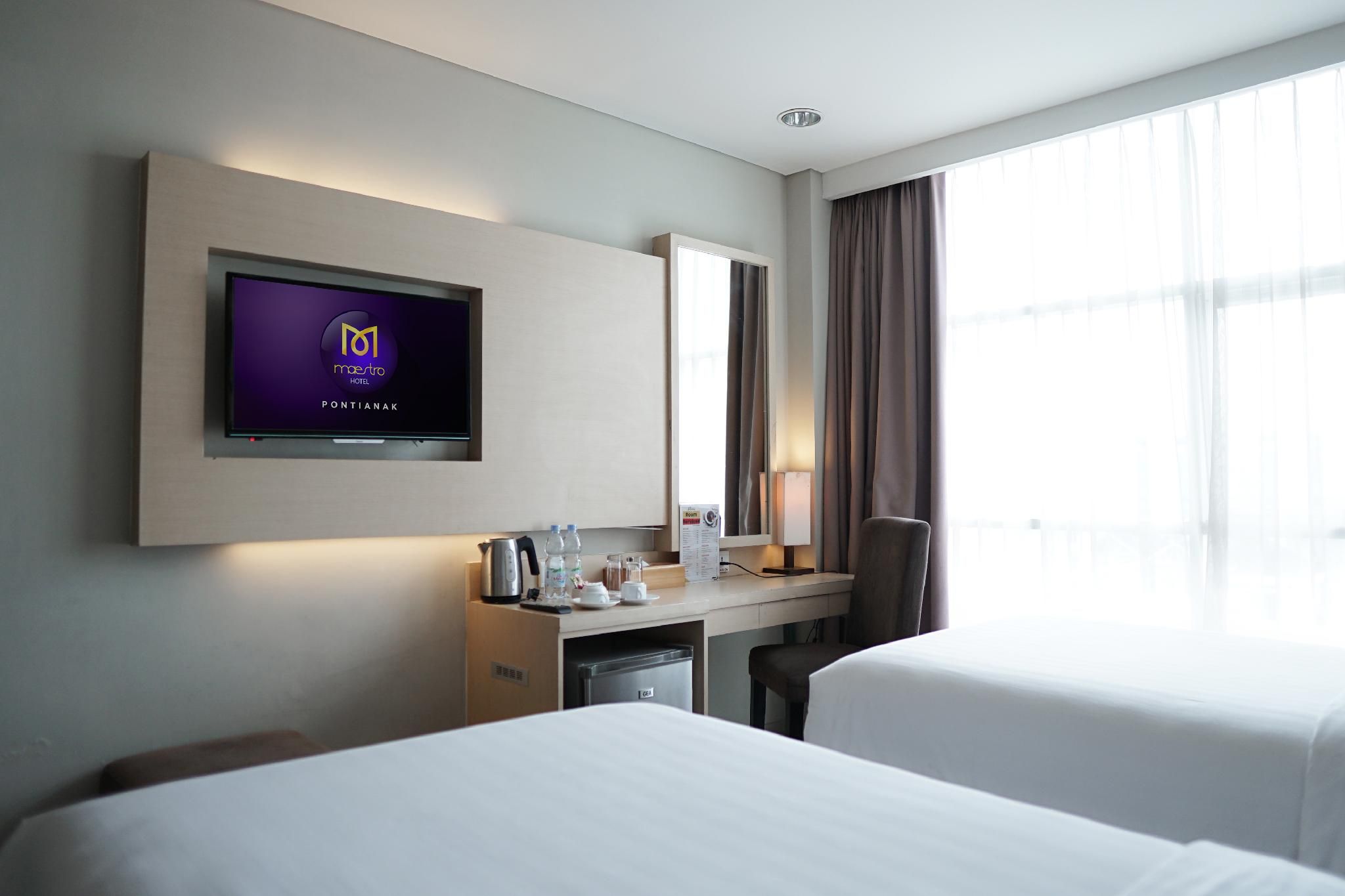 Maestro Hotel Pontianak Deluxe Room Non-Smoking 2