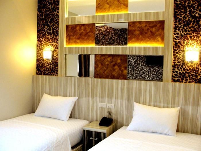 Richard's Home Twin Room