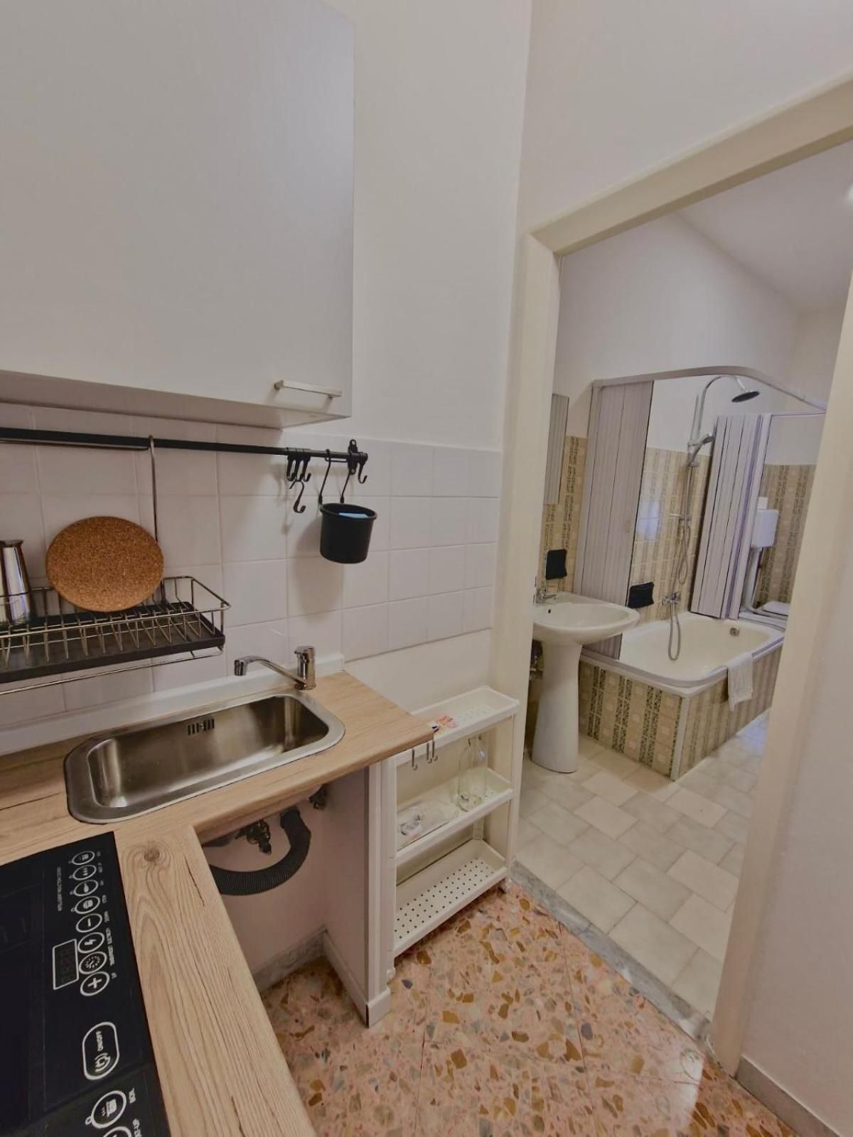 Small Single Room