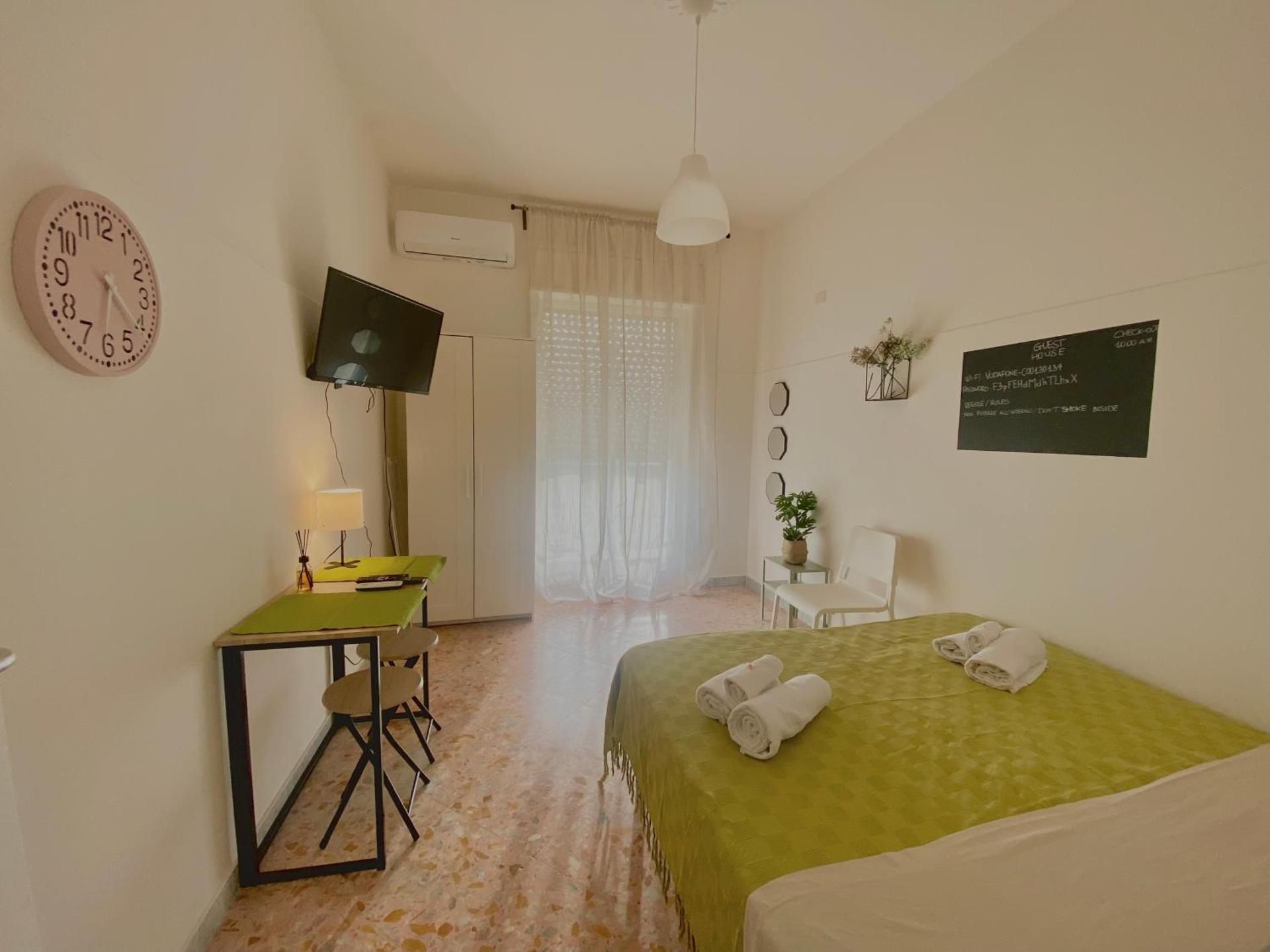 Small Single Room