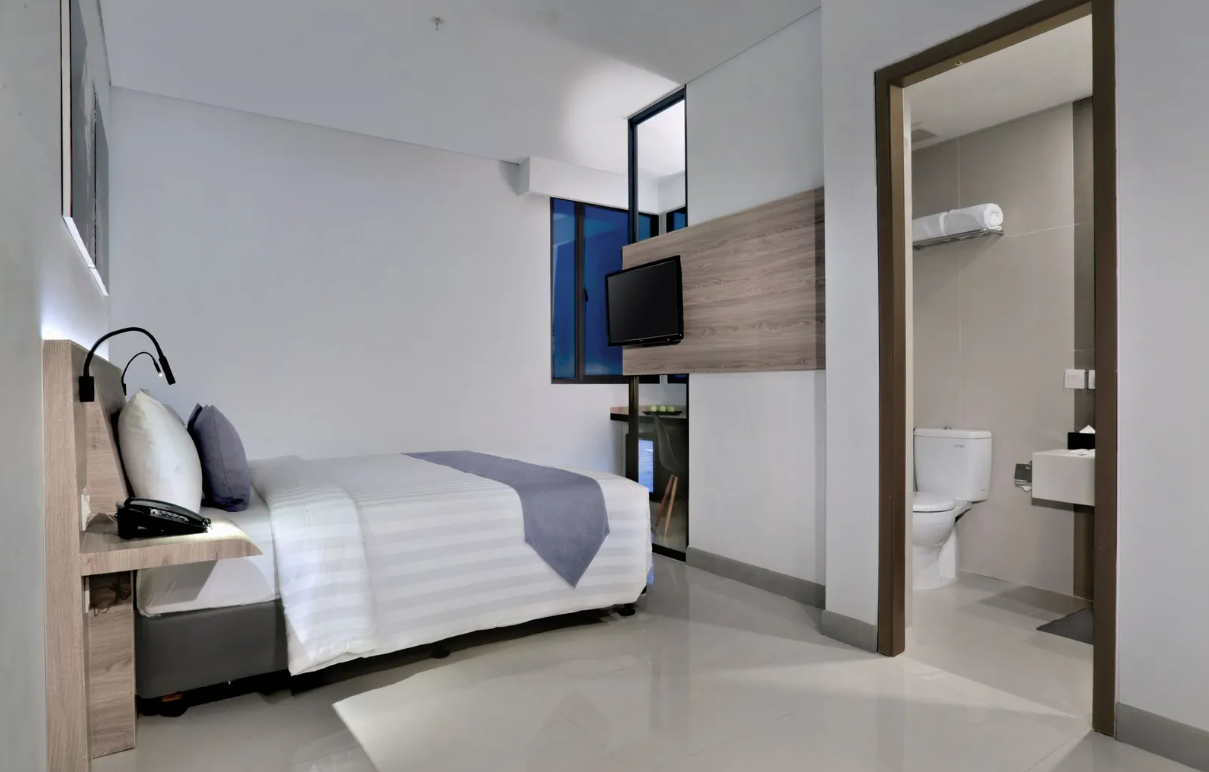 Hotel Neo Gajah Mada Pontianak by ASTON Deluxe 2
