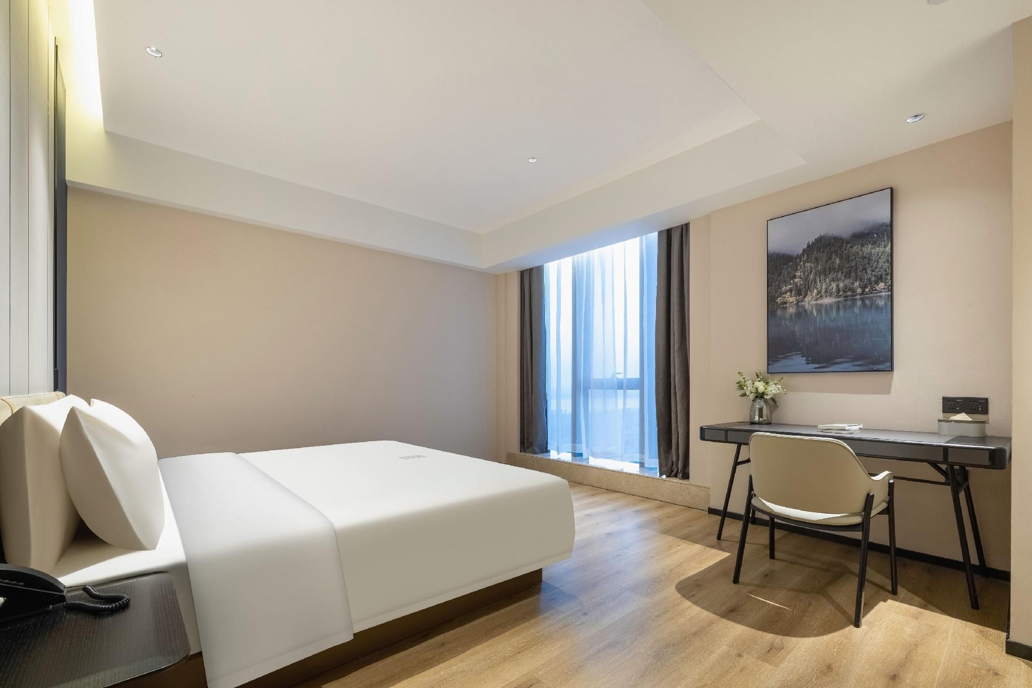 Atour - JIMU Suite, City View